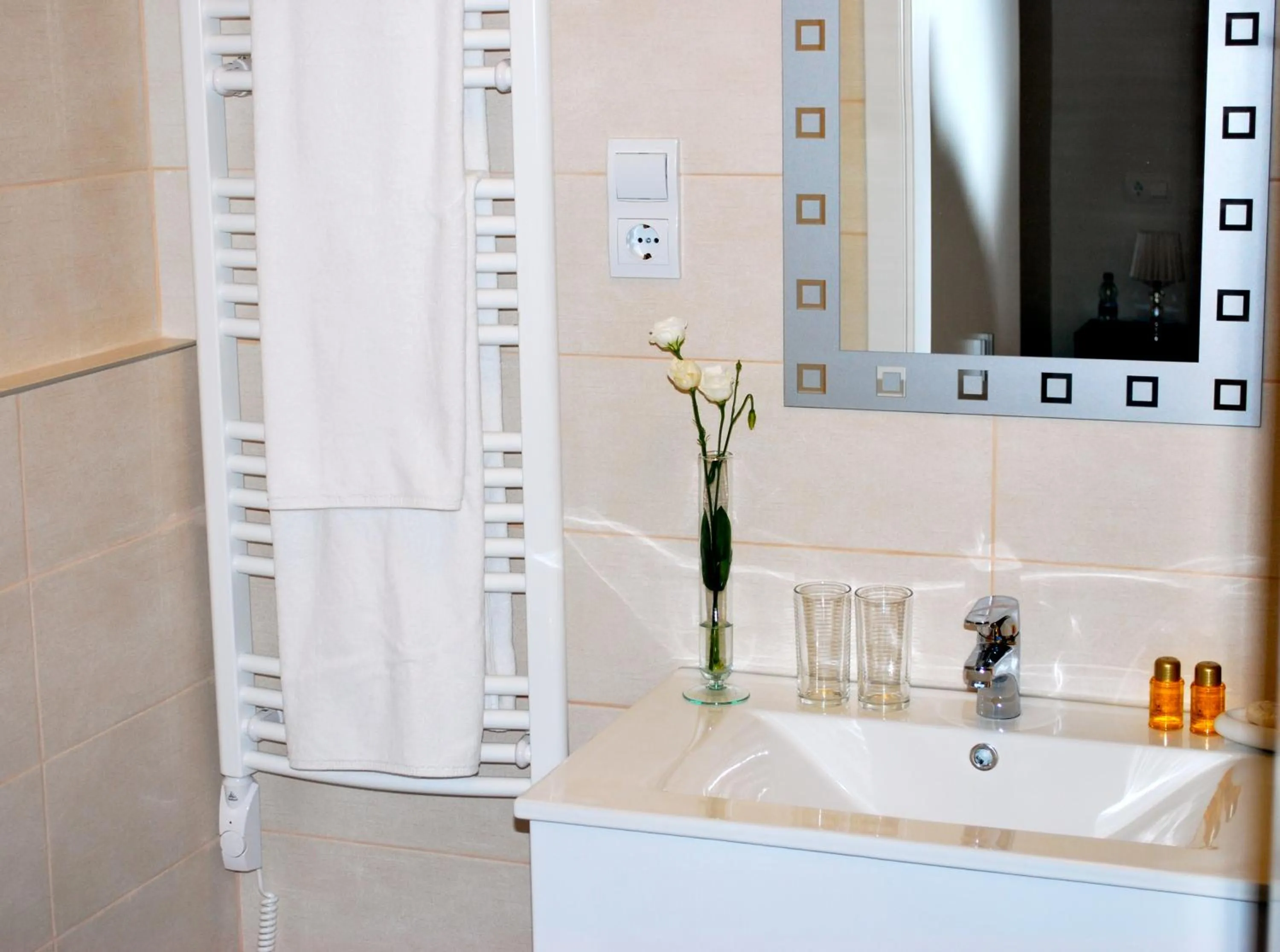 Bathroom in Anabelle Bed and Budapest