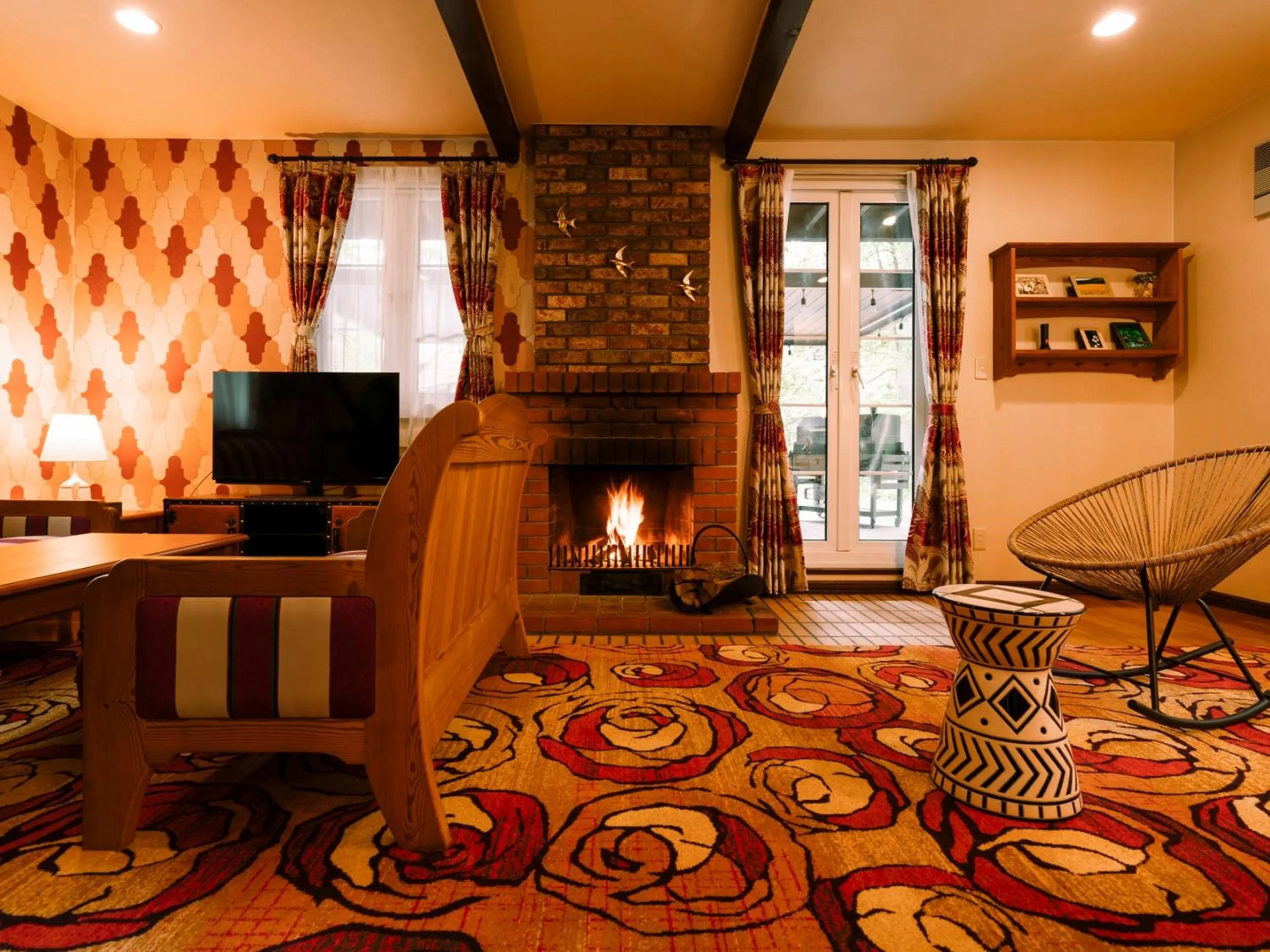 TV and multimedia in Tokachi Nakasatsunai Glamping Resort Feriendorf