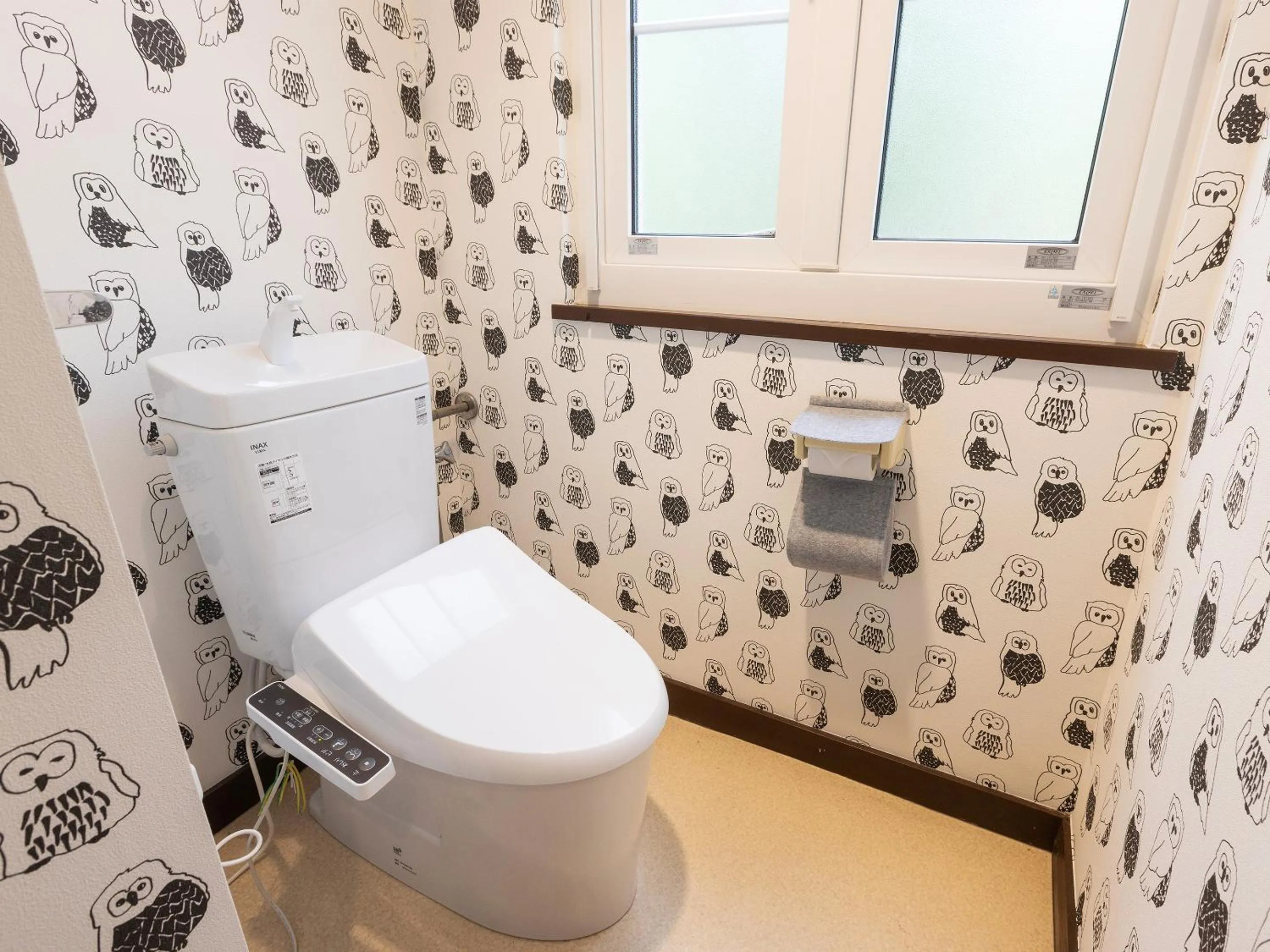 Toilet in Tokachi Nakasatsunai Glamping Resort Feriendorf