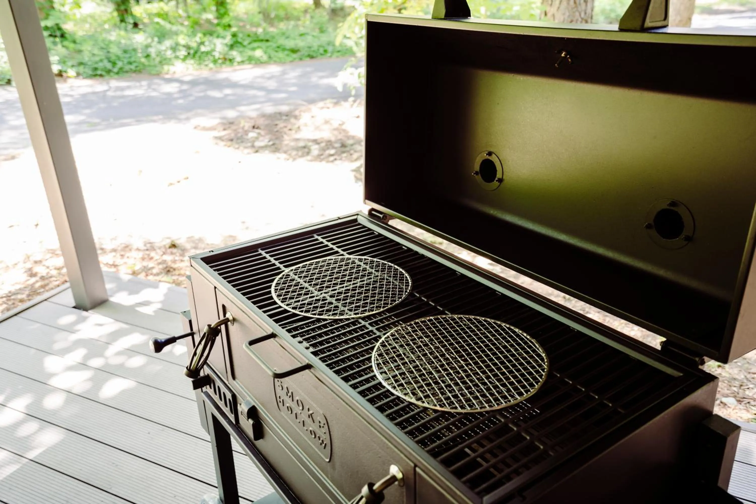 BBQ facilities in Tokachi Nakasatsunai Glamping Resort Feriendorf