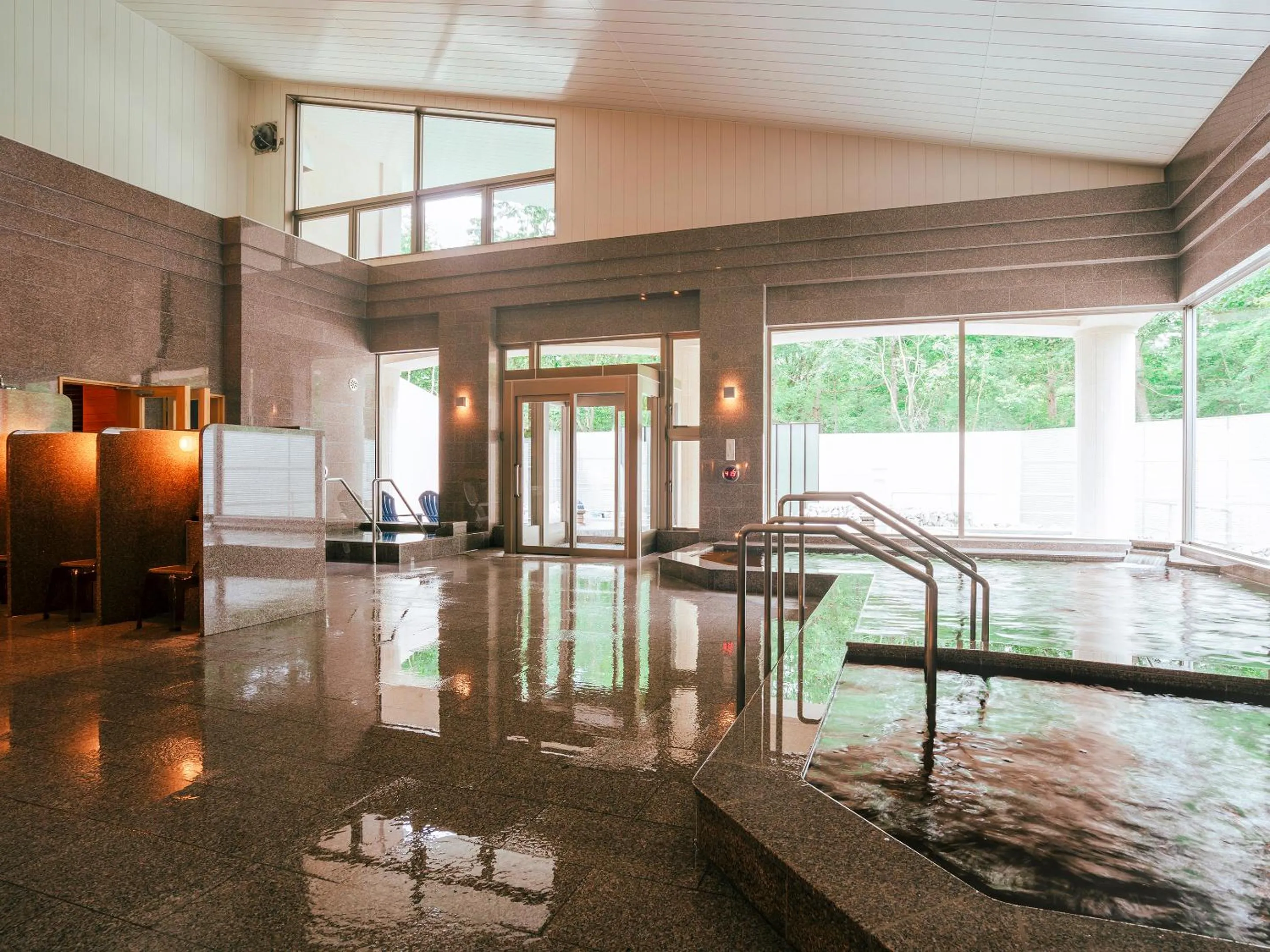 Hot Spring Bath in Tokachi Nakasatsunai Glamping Resort Feriendorf