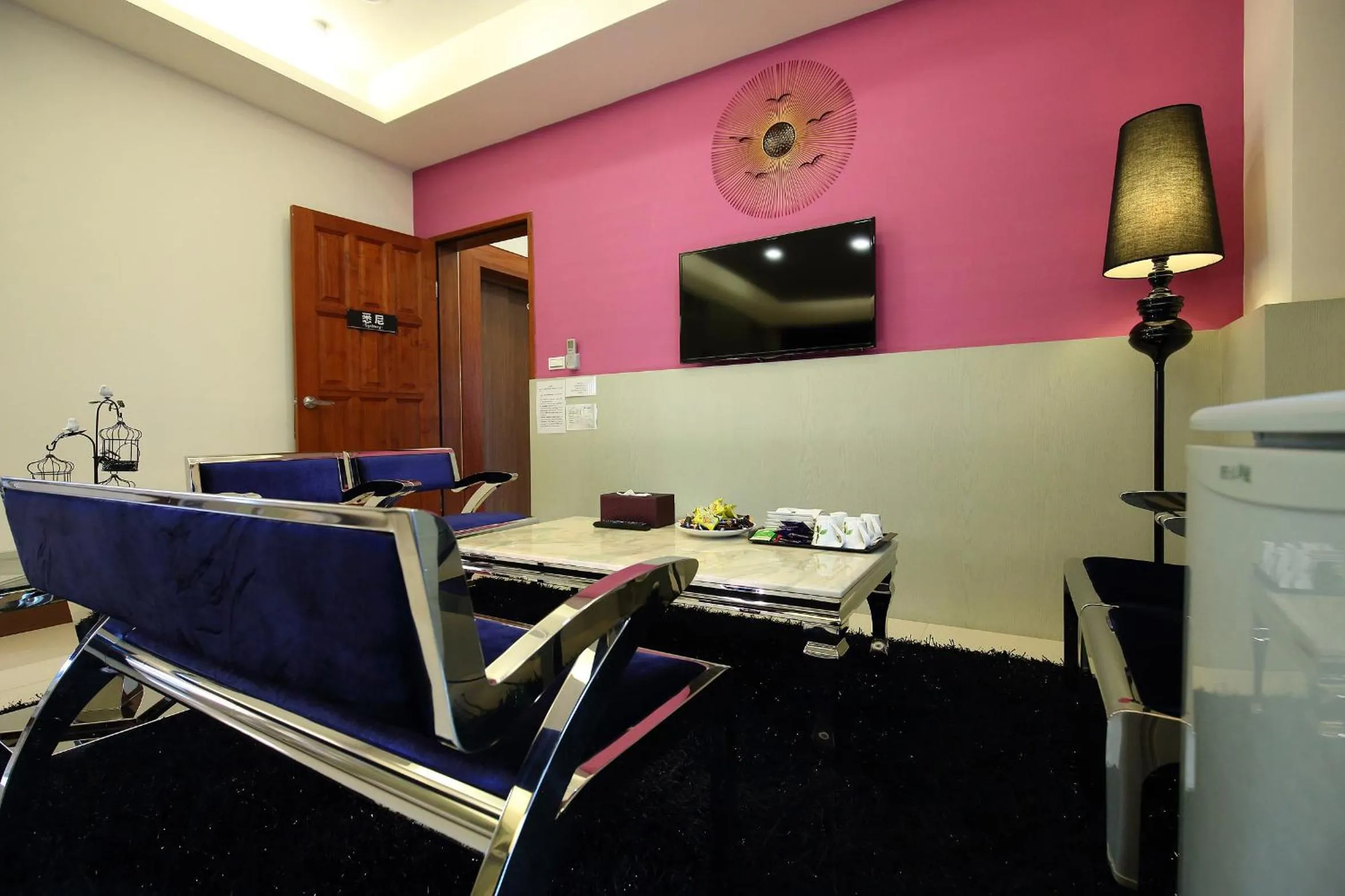 Seating area in White Palace B&B