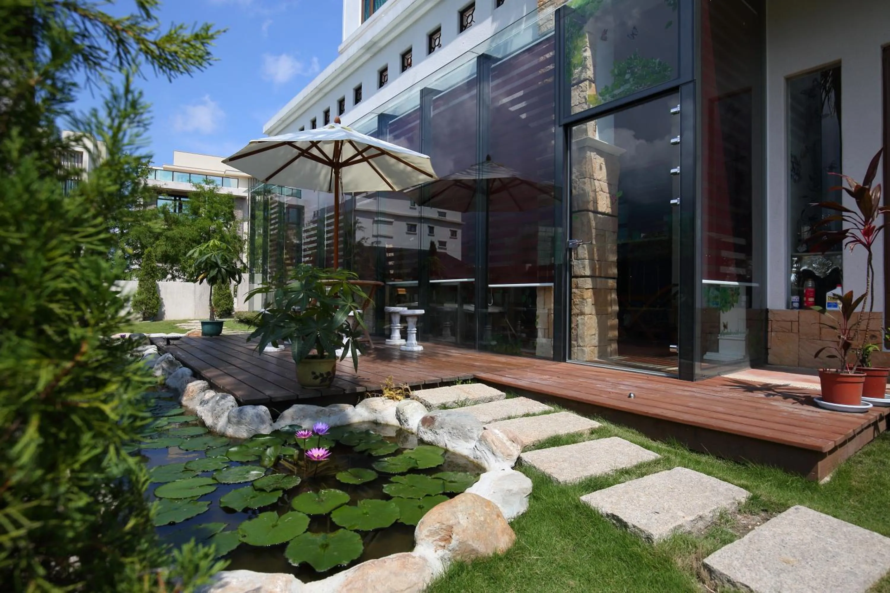 Property building in White Palace B&B