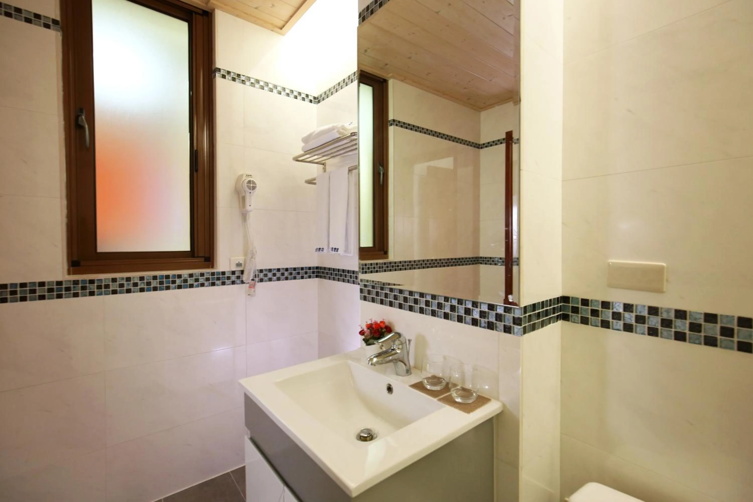 Bathroom in White Palace B&B