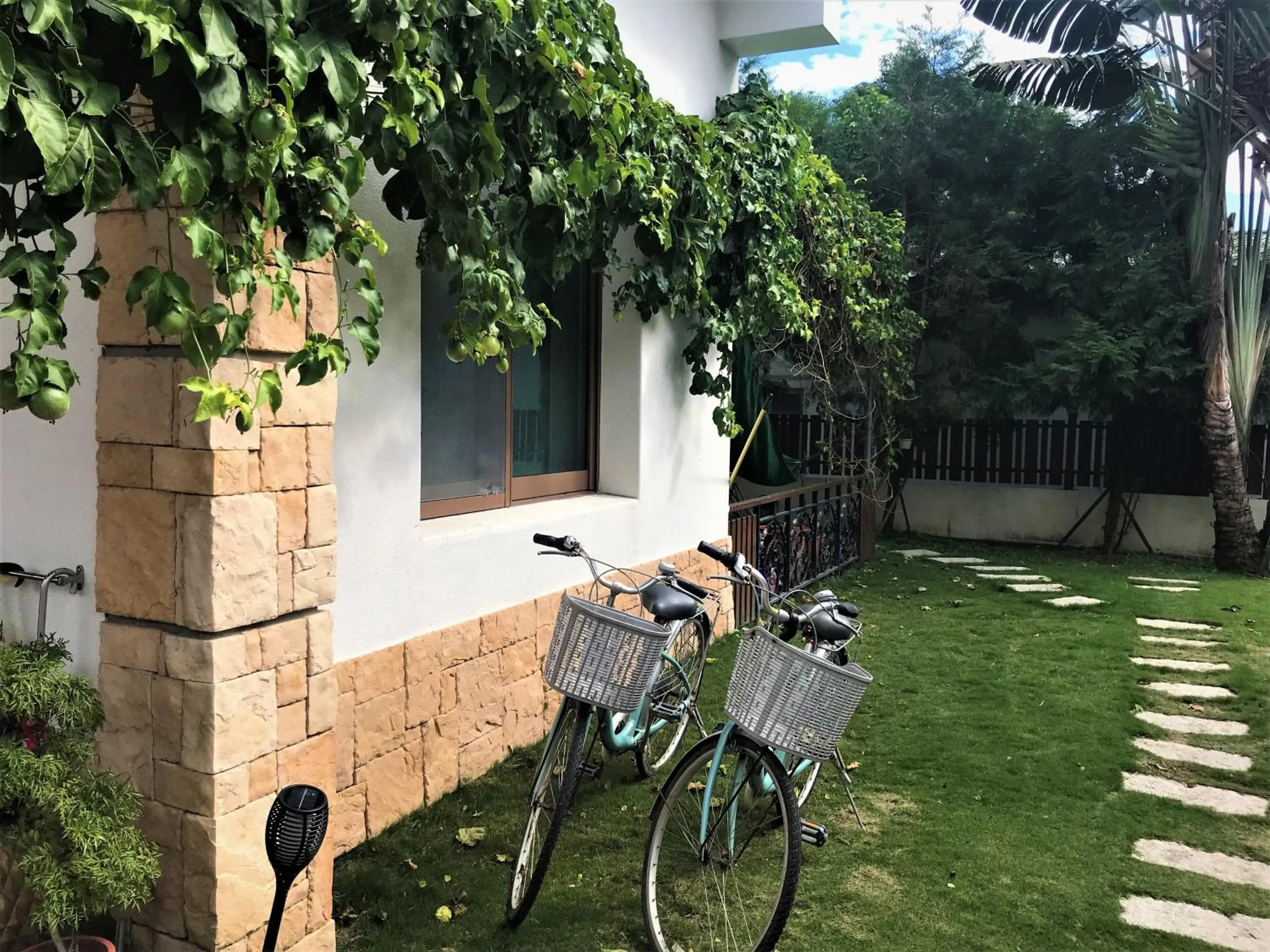 Entertainment in White Palace B&B