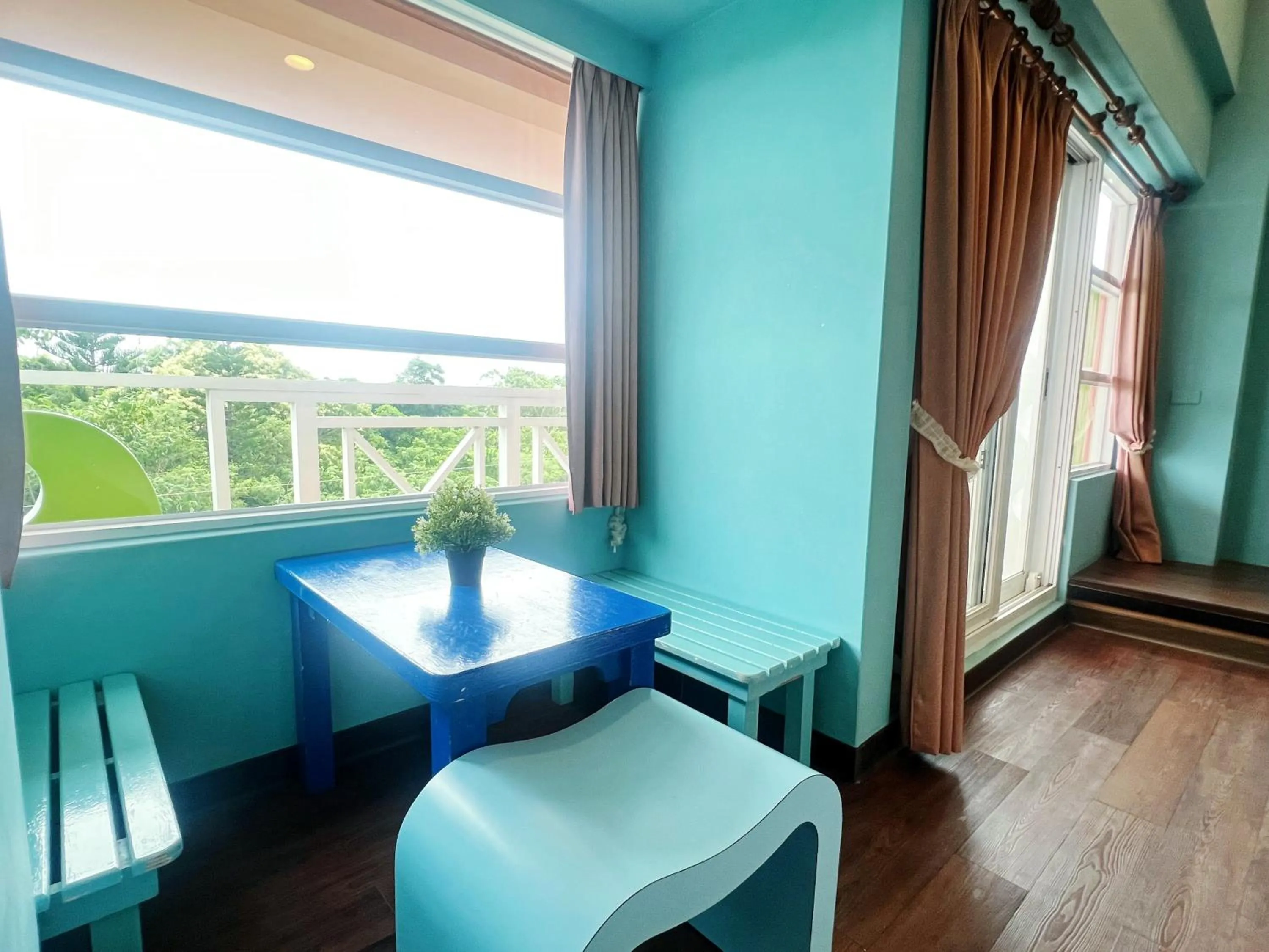 Dining area in 墾丁茉莉民宿