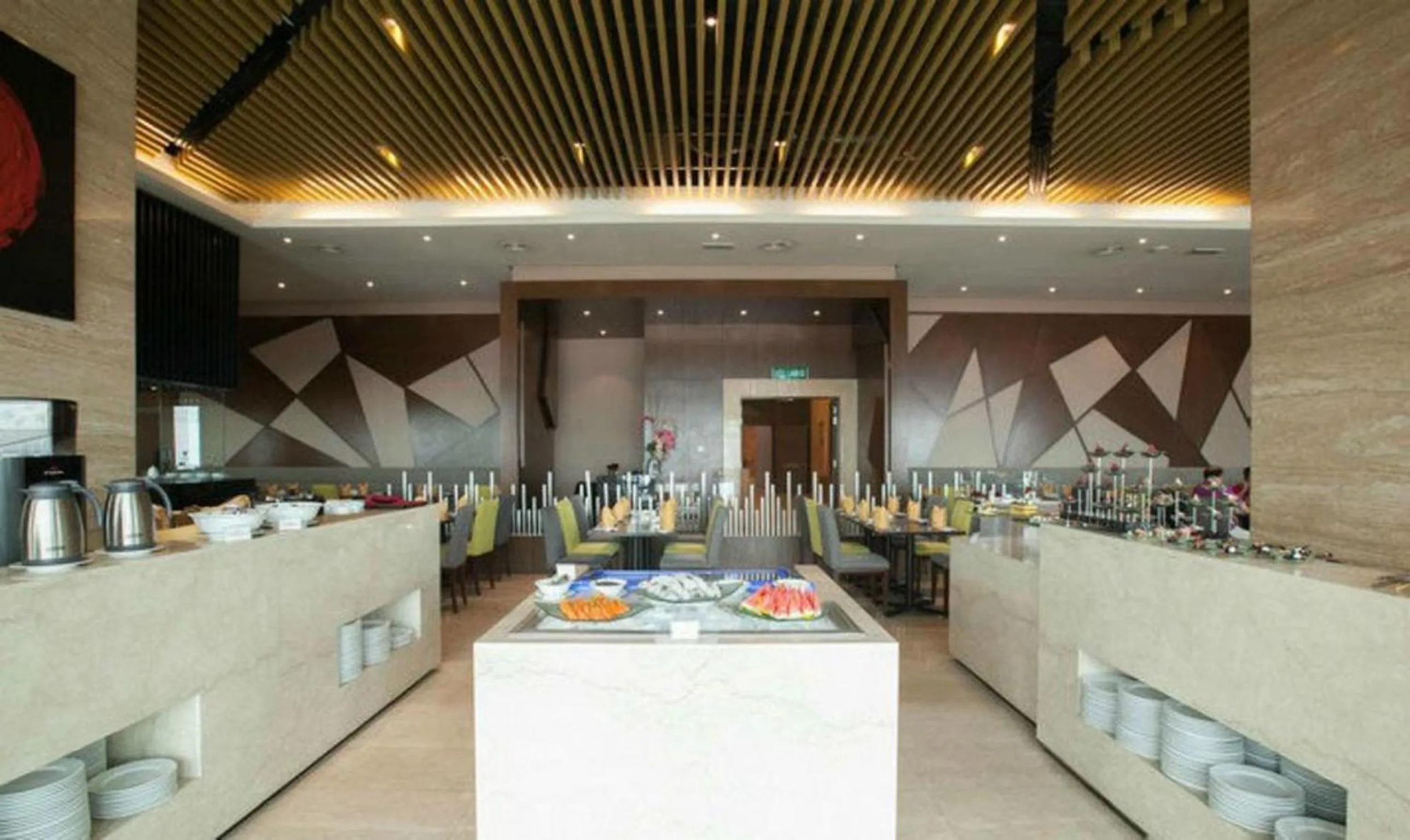 Restaurant/places to eat in Swiss-Garden Hotel Melaka