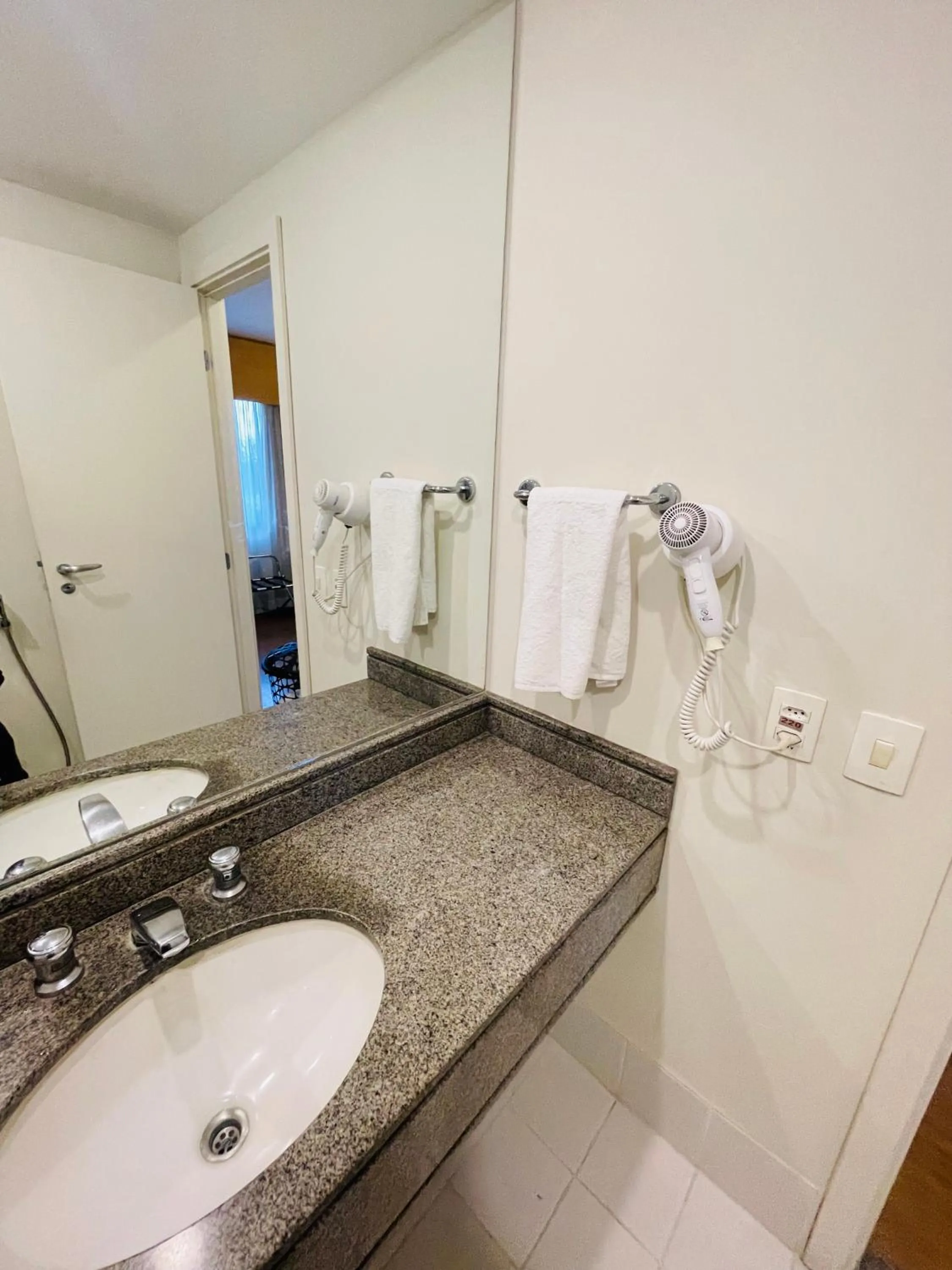 Flat de Luxo Aeroporto Congonhas - Hotel