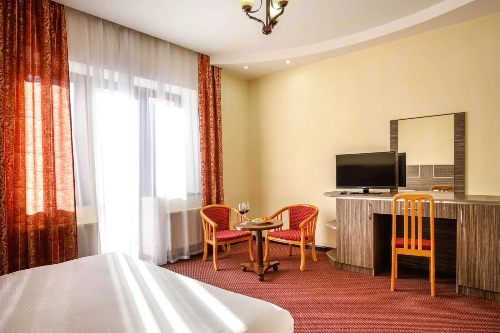 TV and multimedia, Bed in Alpina Resort by Stellar Hotels, Tsaghkadzor