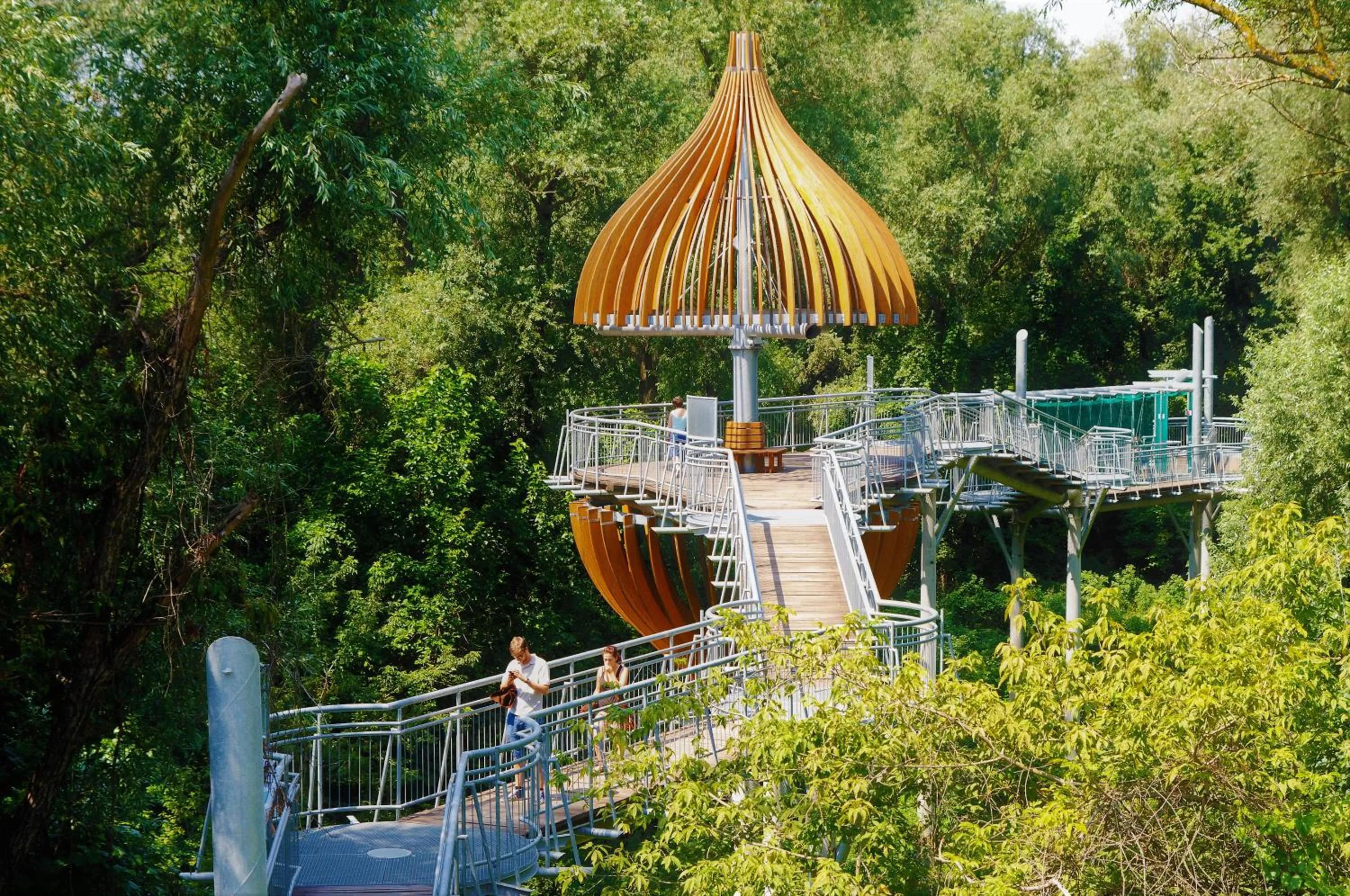 Entertainment in Grand Hotel Glorius Makó