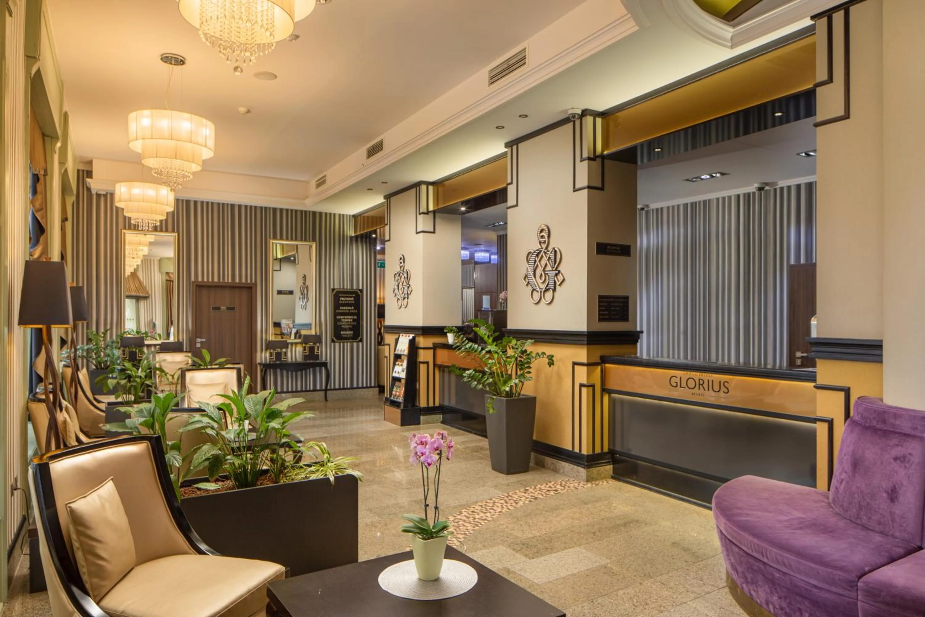 Lobby or reception in Grand Hotel Glorius Makó