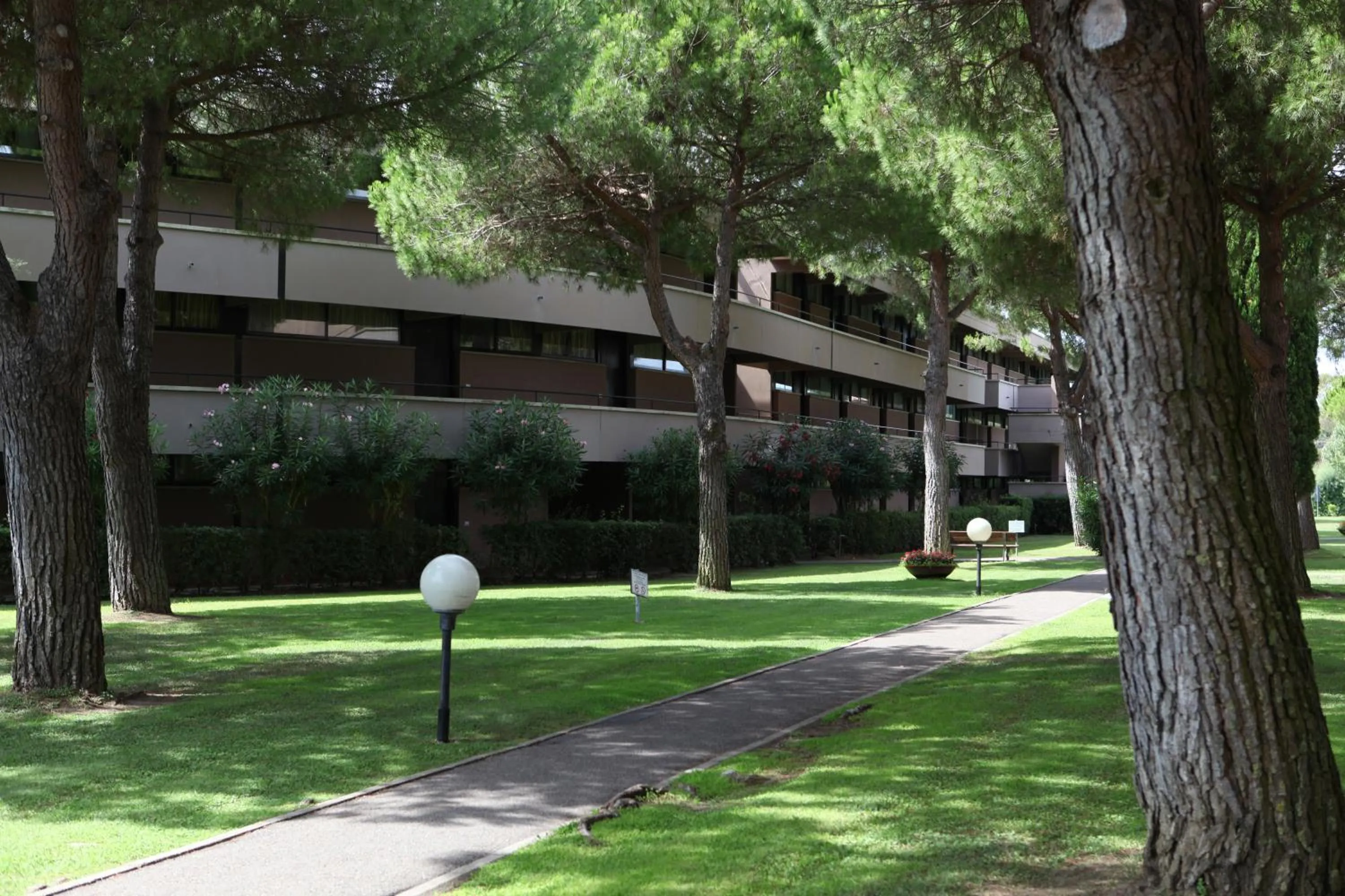 Property building in Residence Habitat