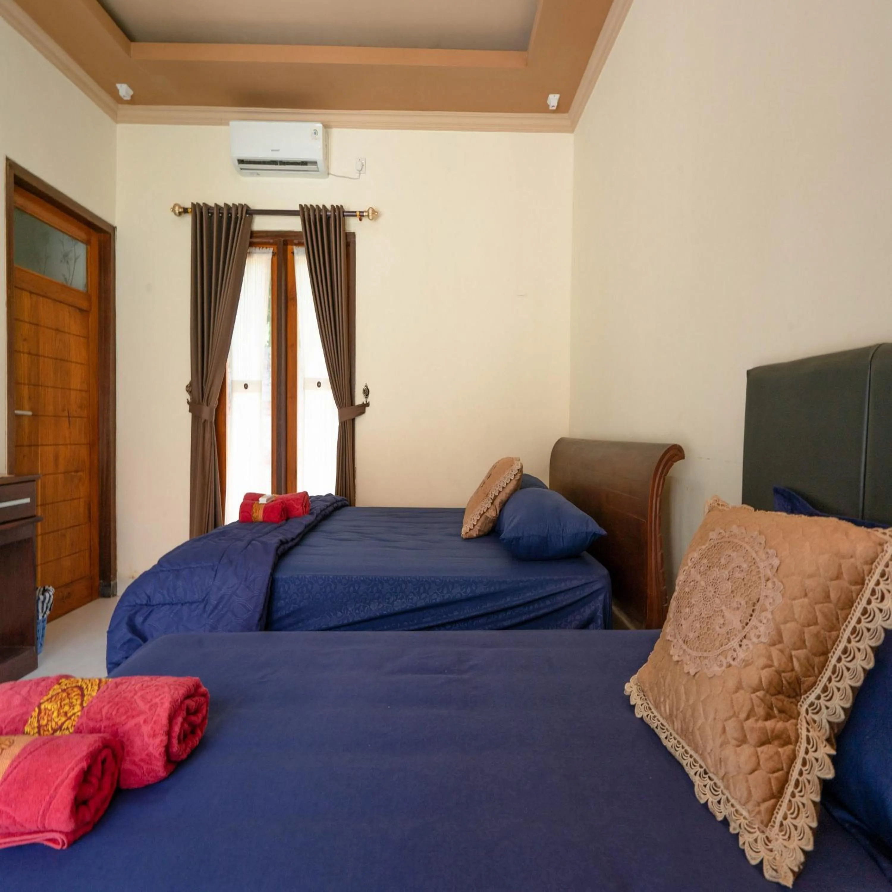 Bedroom, Bed in Calm Haven Villa with Amabela Garden Lovina Beach