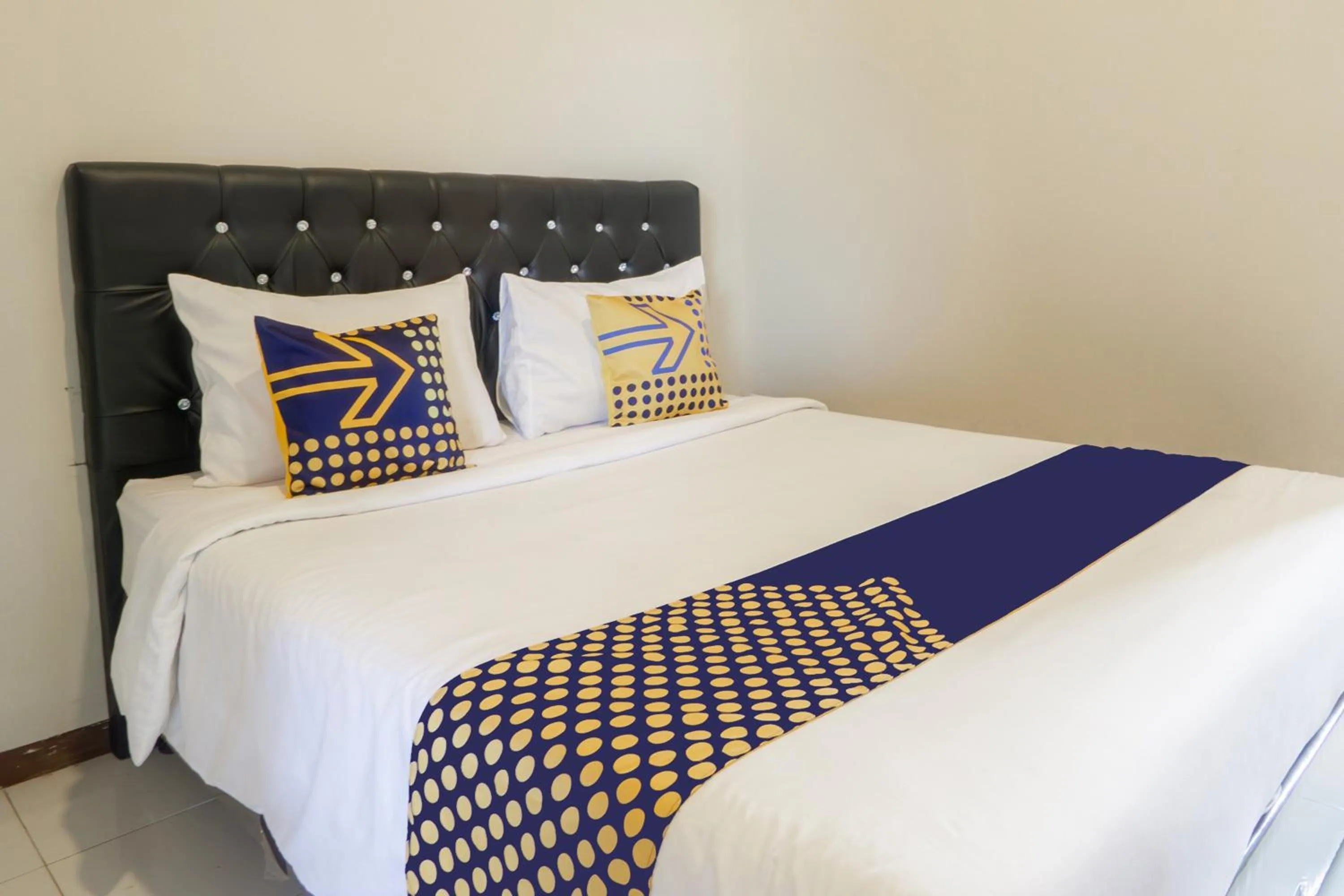 Bedroom, Bed in Hotel O Buduran Homestay Syariah