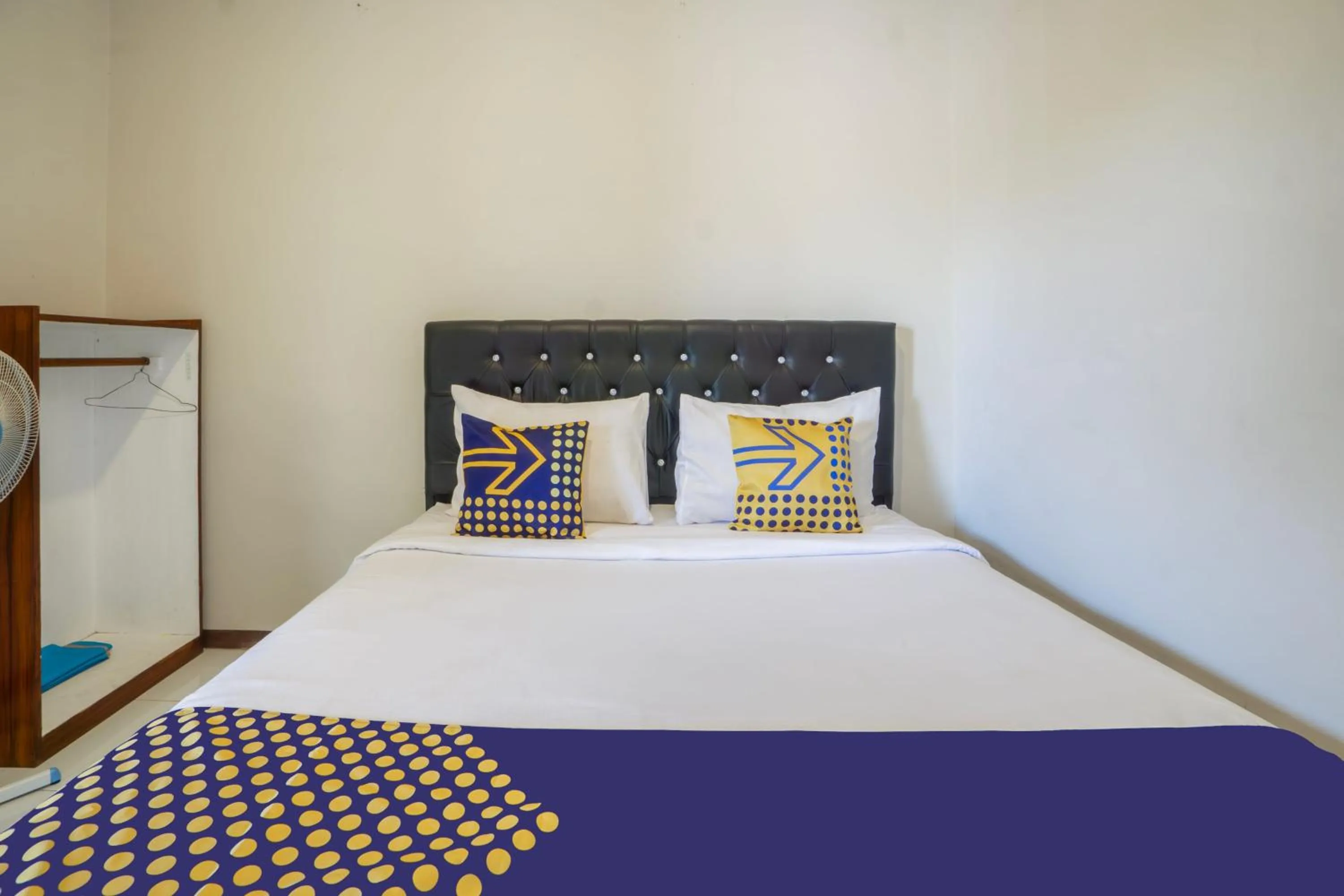 Bedroom, Bed in Hotel O Buduran Homestay Syariah