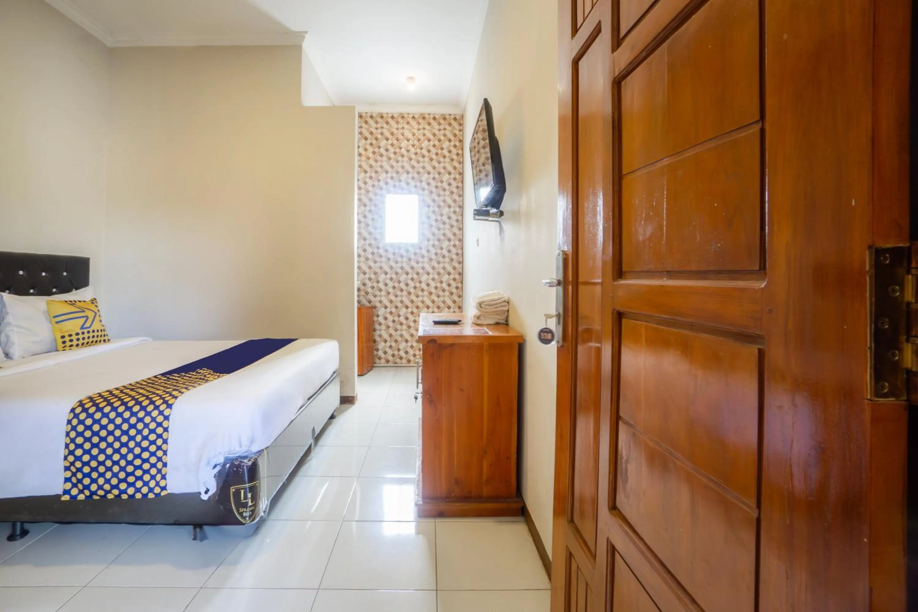 Bedroom, Bed in Hotel O Buduran Homestay Syariah