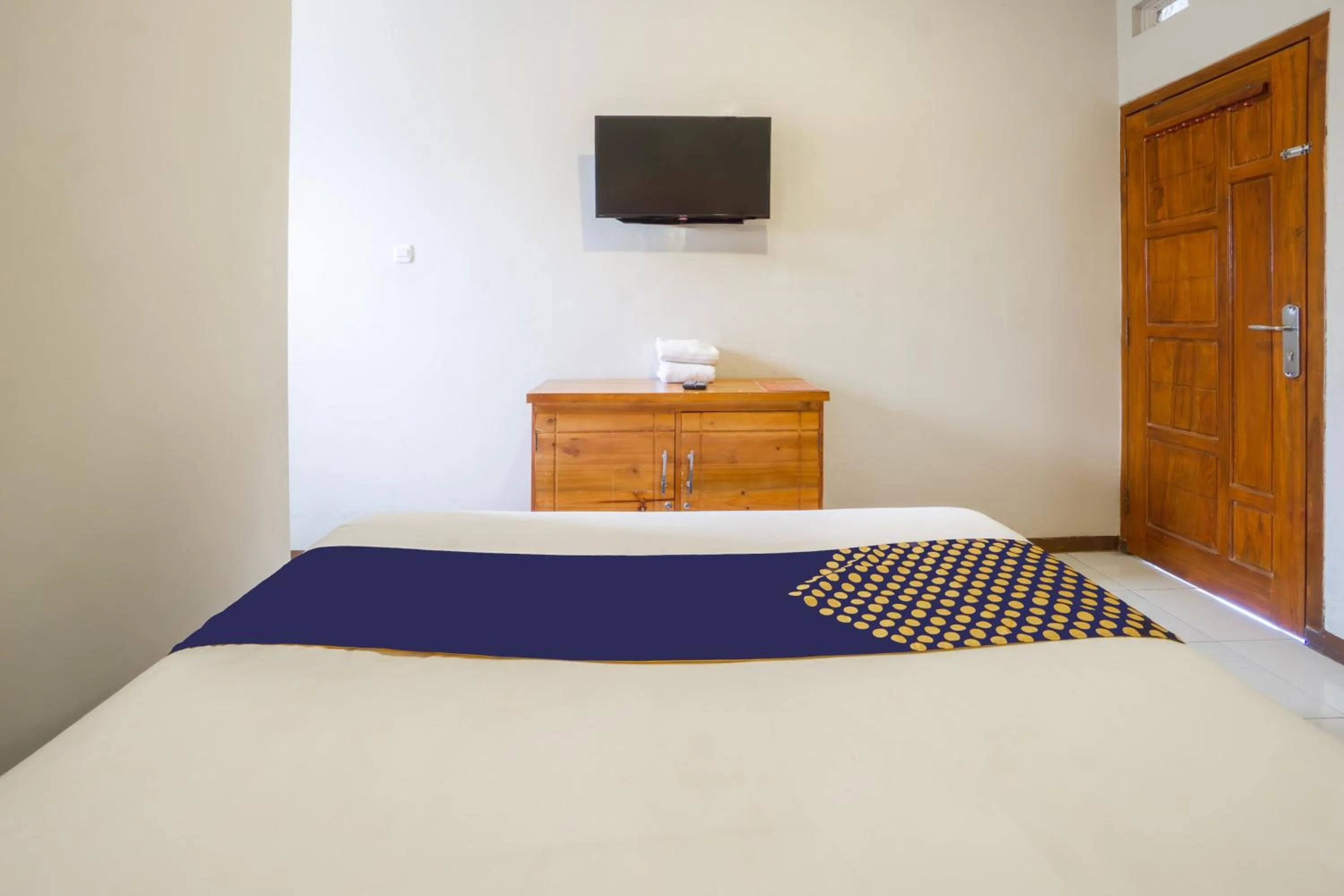 Bedroom, Bed in Hotel O Buduran Homestay Syariah