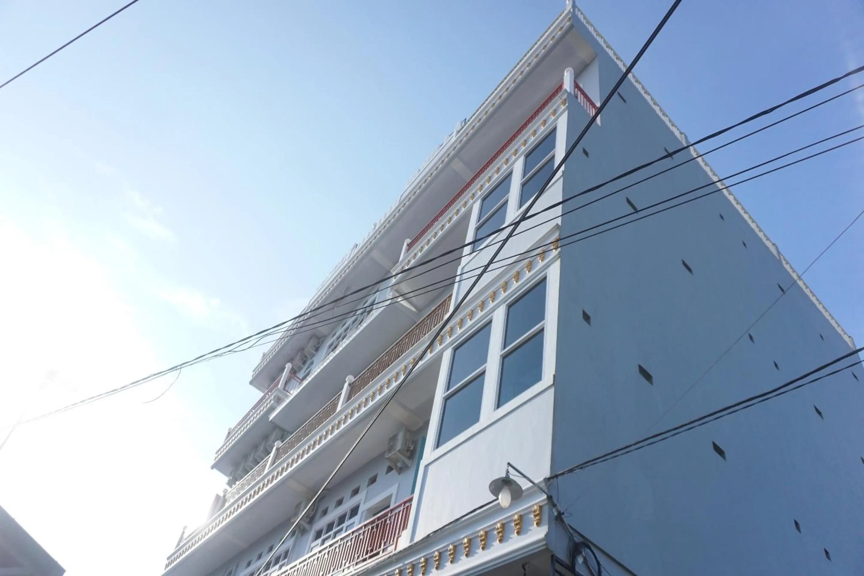 Facade/entrance in Hotel O Pondok Bintang