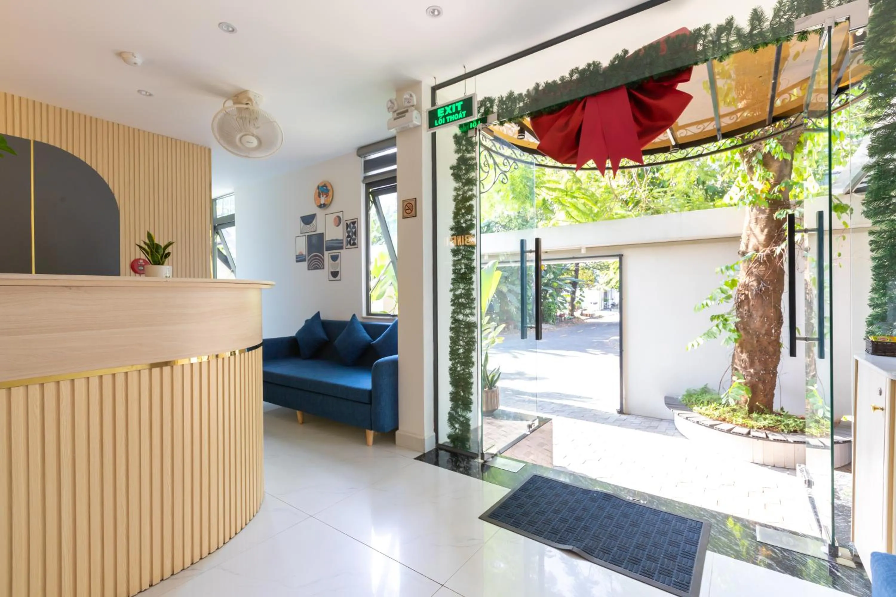 Bin Bin Hotel 11 Near Island Diamond