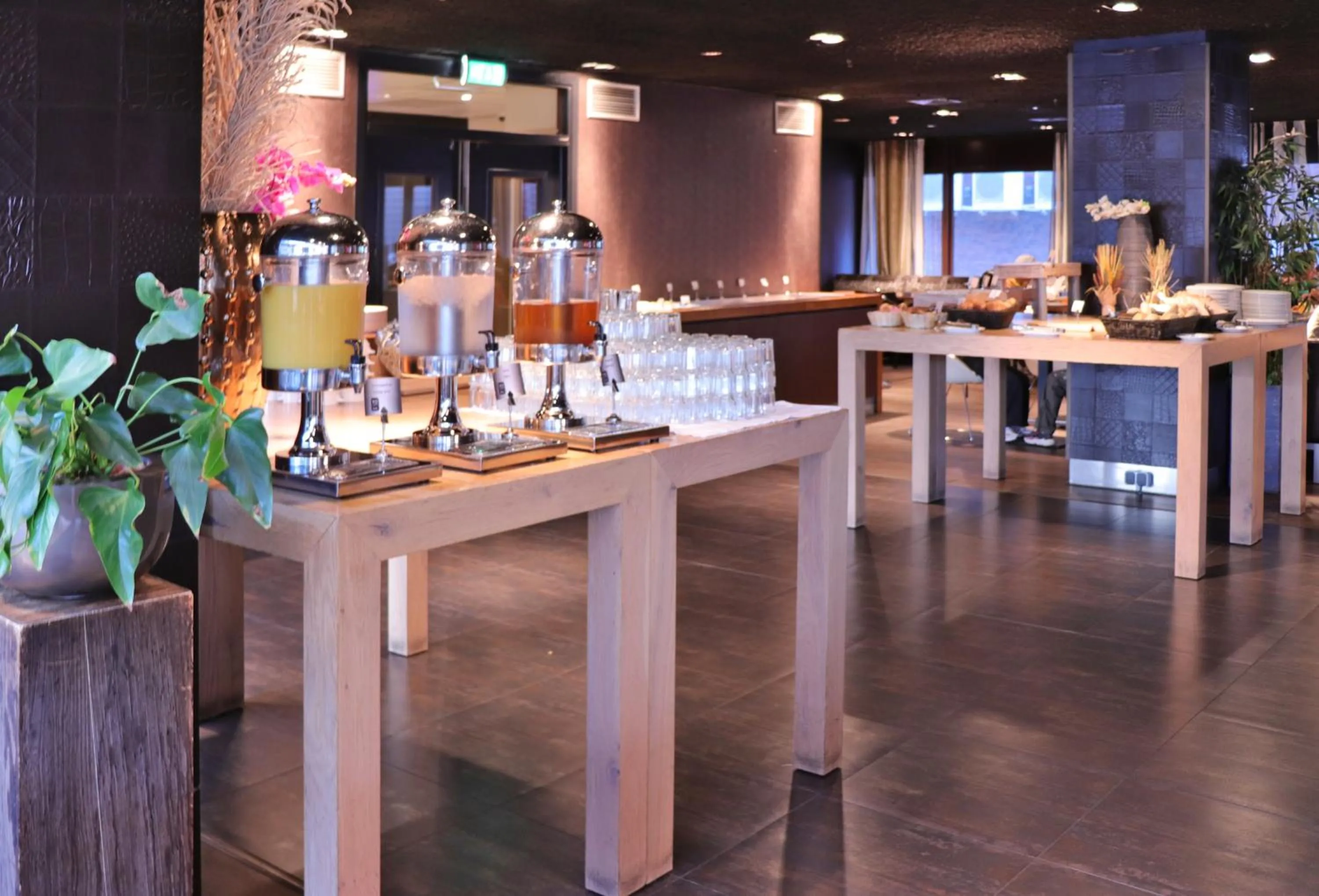 Breakfast in XO Hotels Blue Tower