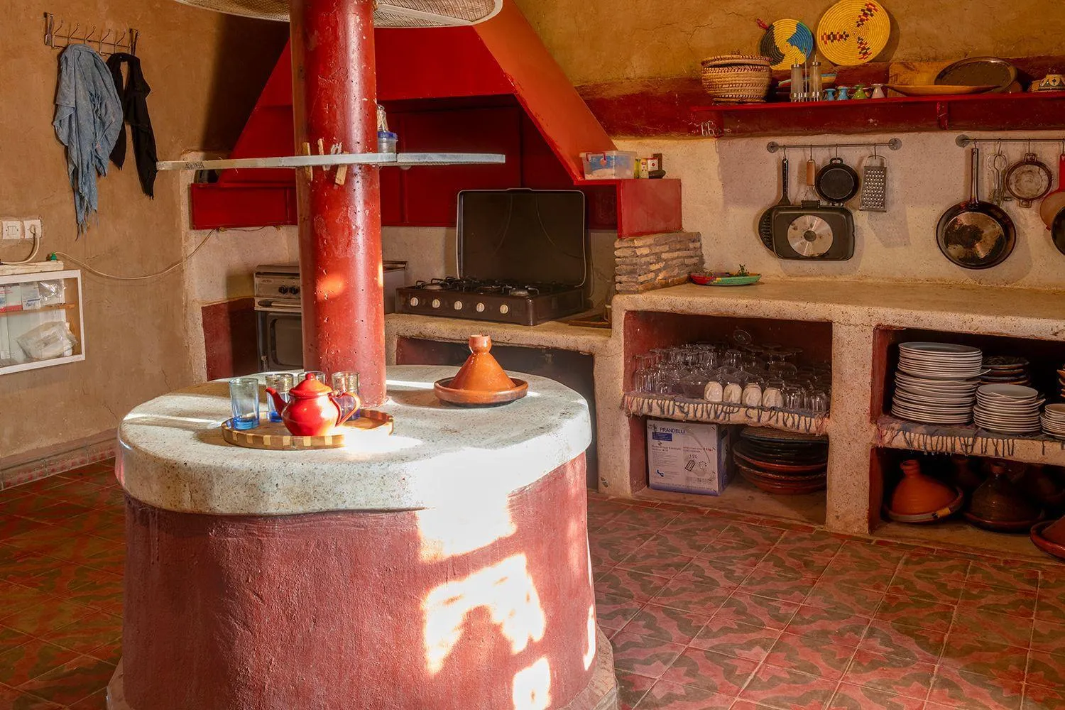 kitchen in kasbah luna del sur
