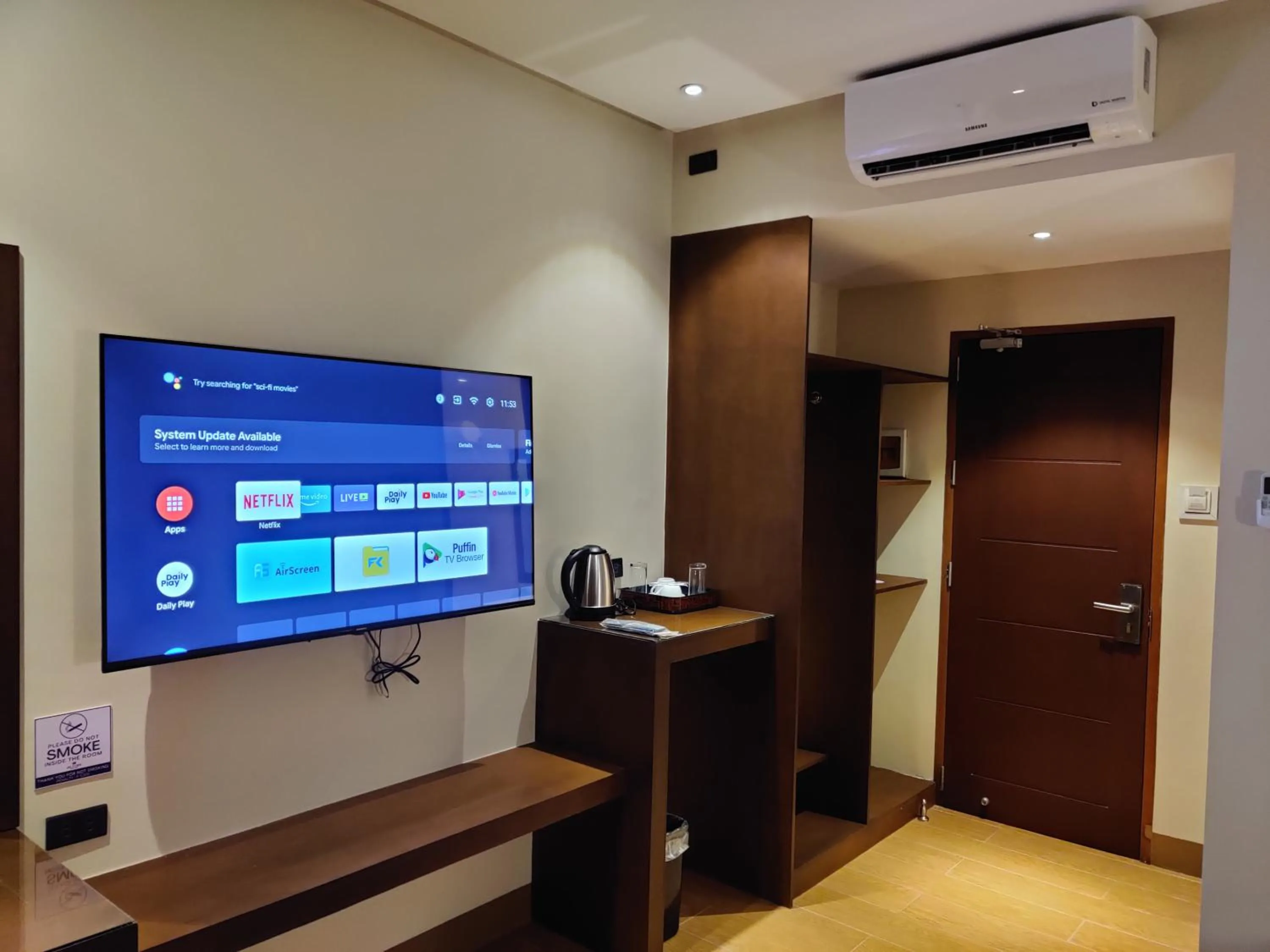 TV and multimedia in Altori Park Hotel