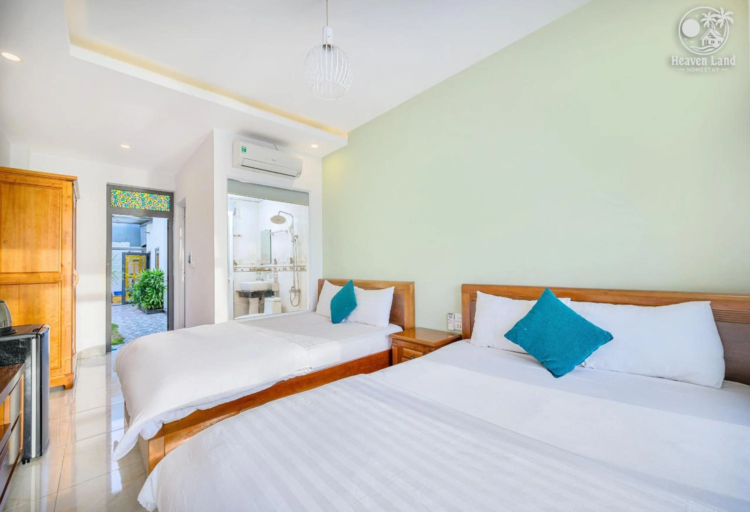 Bed in Heaven Land PQ - by BAY LUXURY