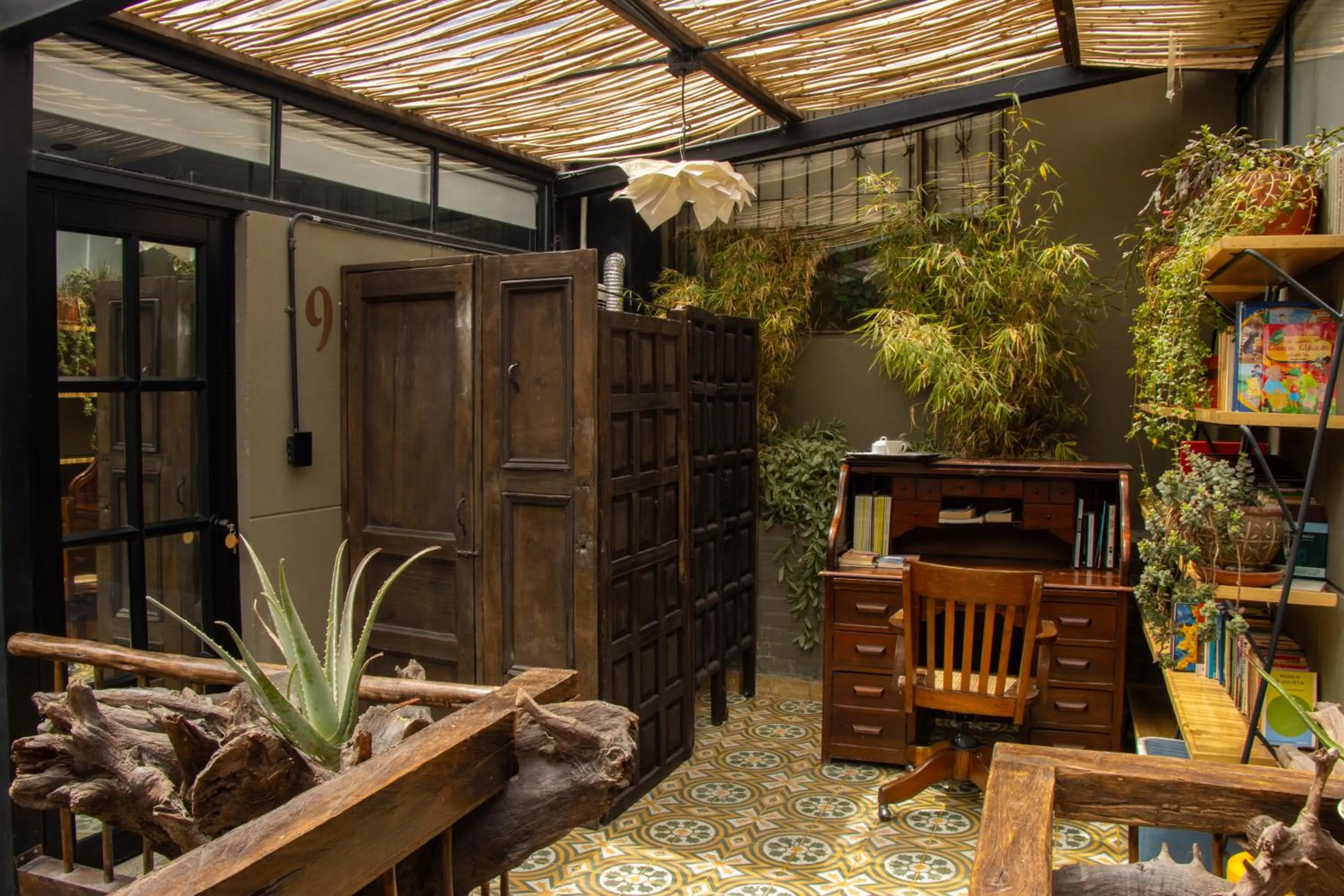 Property building in Hotel Quinta Bolivar