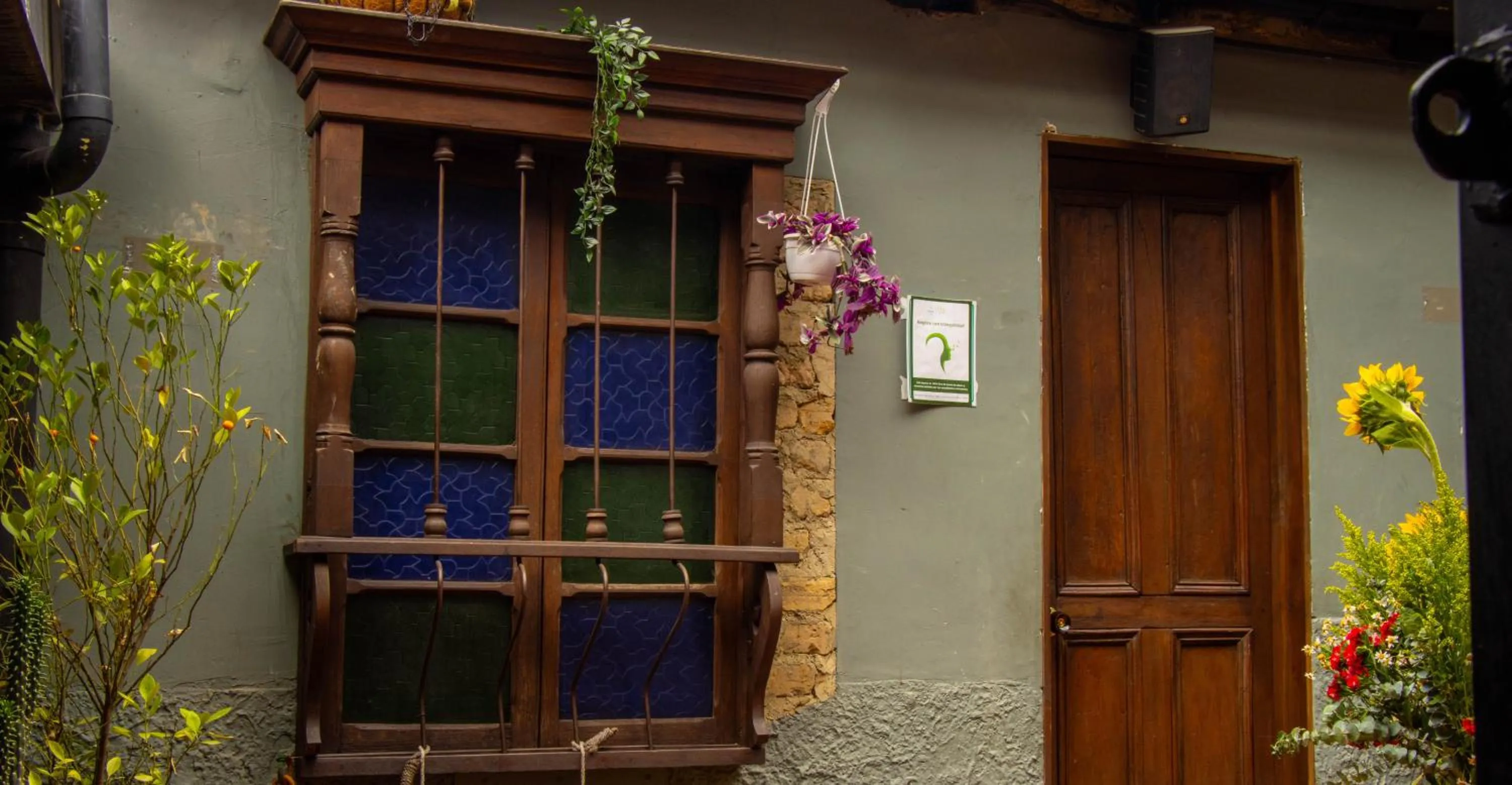 Property building in Hotel Quinta Bolivar