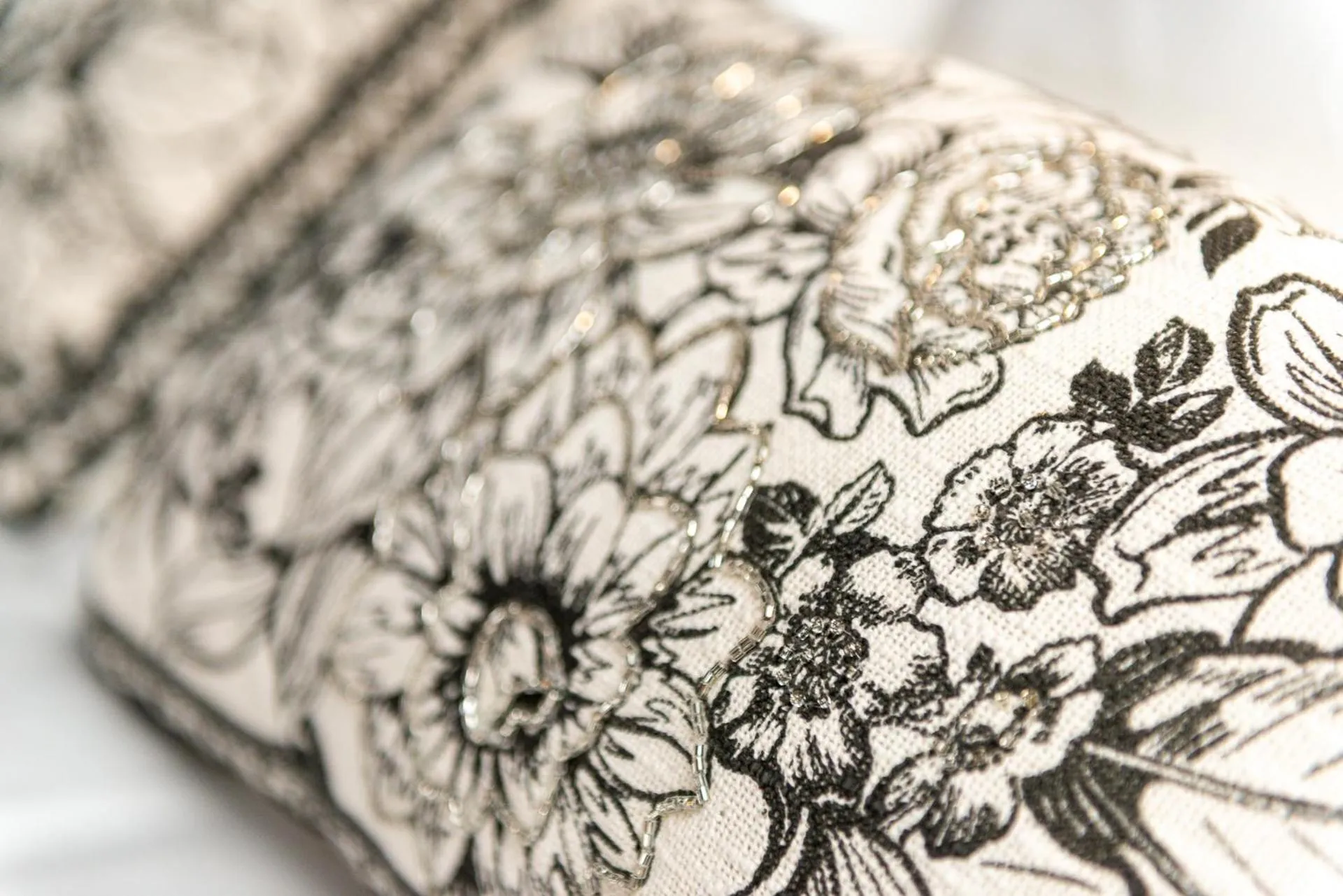 Decorative detail in Bosuns Chair