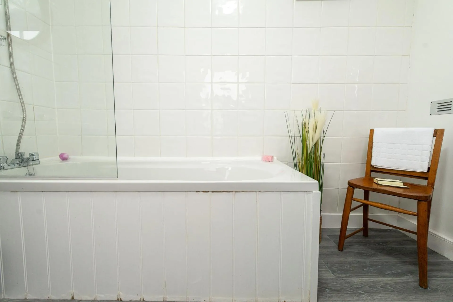 Bathroom in Bosuns Chair