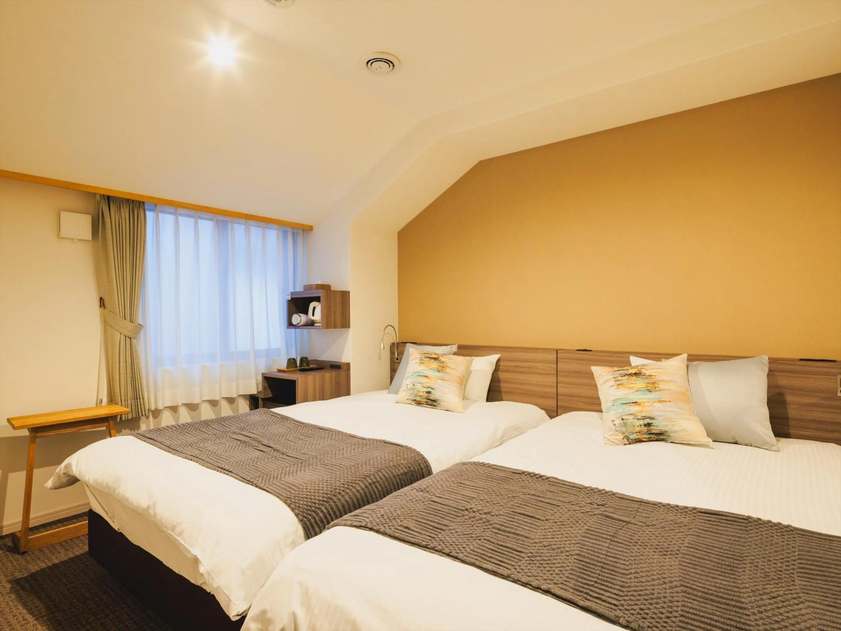 Photo of the whole room, Bed in Giappo Franca Kyoto