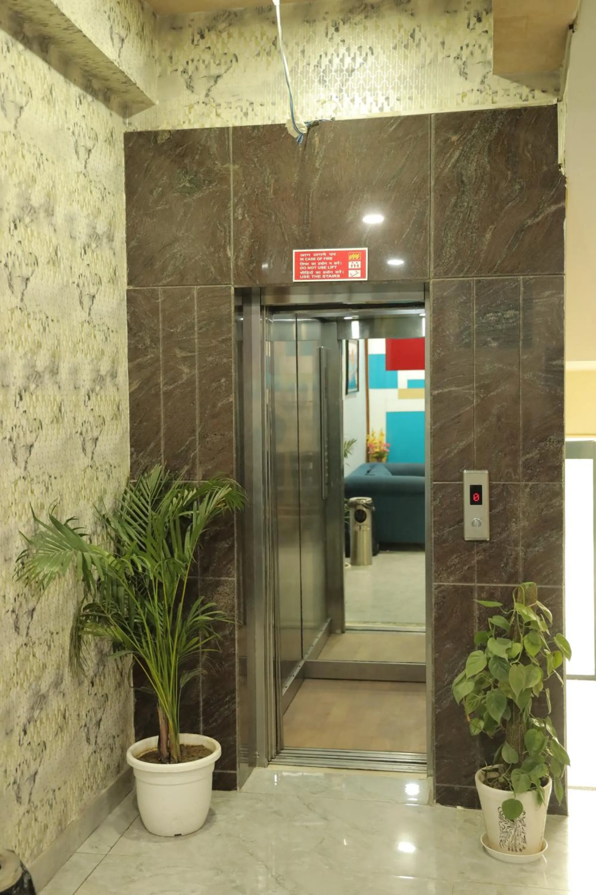 Area and facilities in Hotel Nirvana Suites