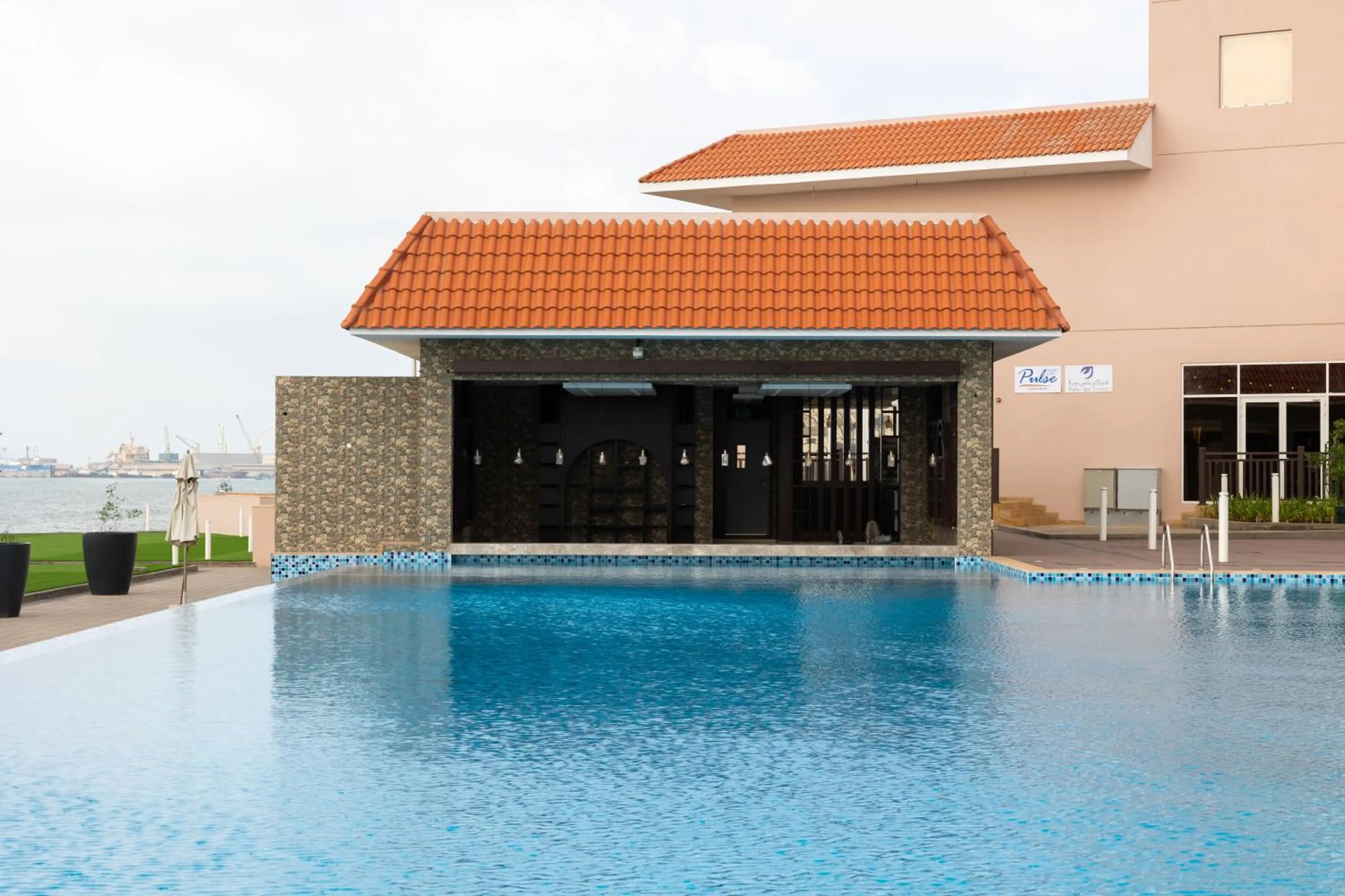 Pool view in Djibouti Ayla Grand Hotel & Mall