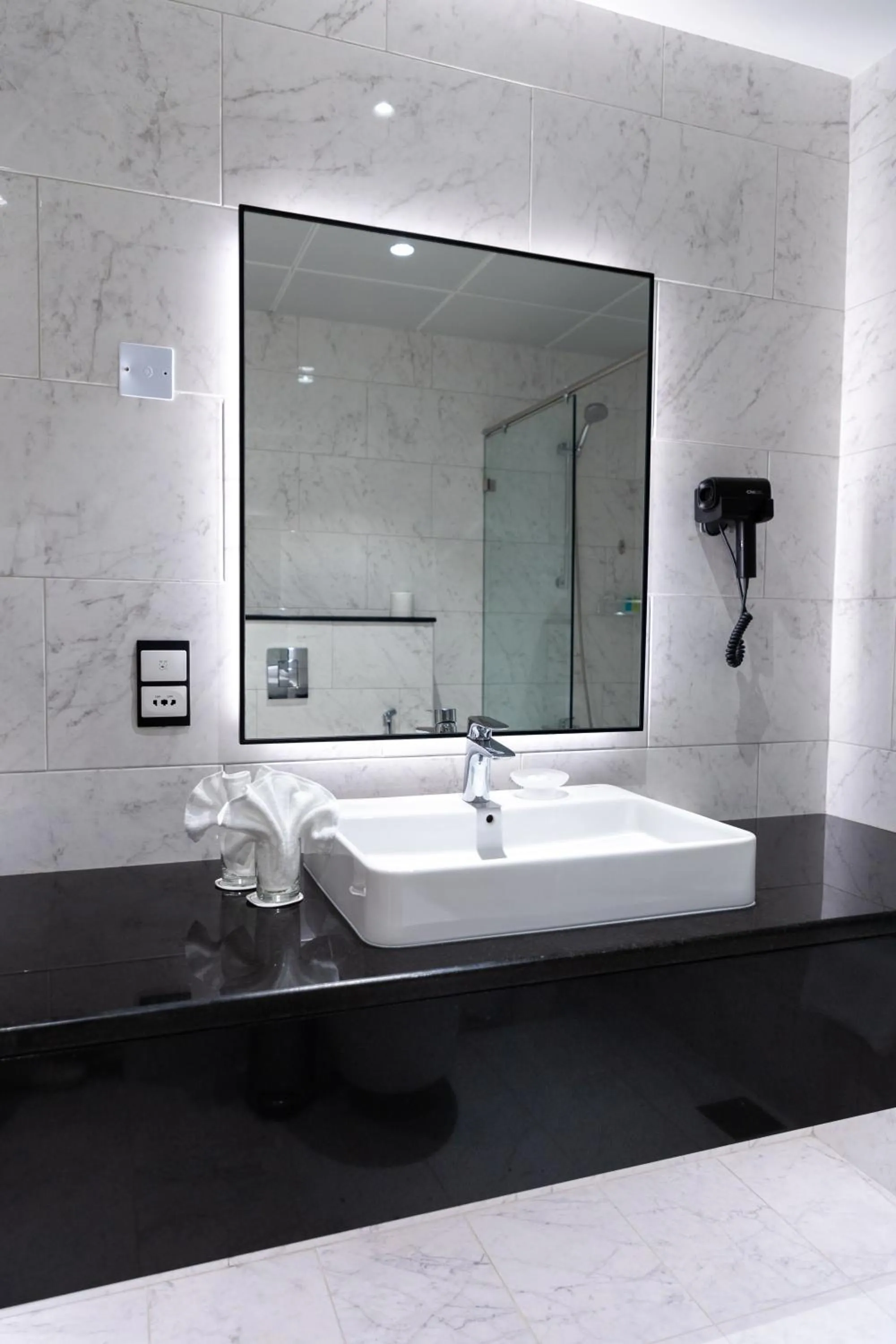 Bathroom in Djibouti Ayla Grand Hotel & Mall