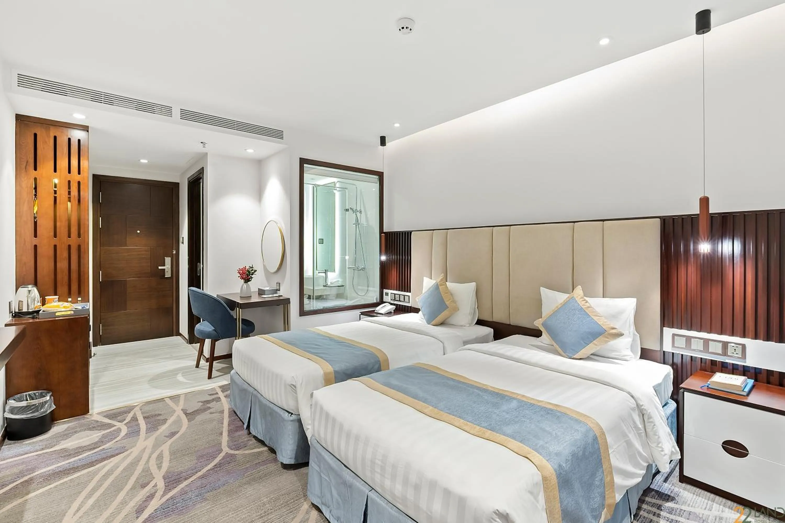 TV and multimedia, Bed in 22Land Hotel Saigon