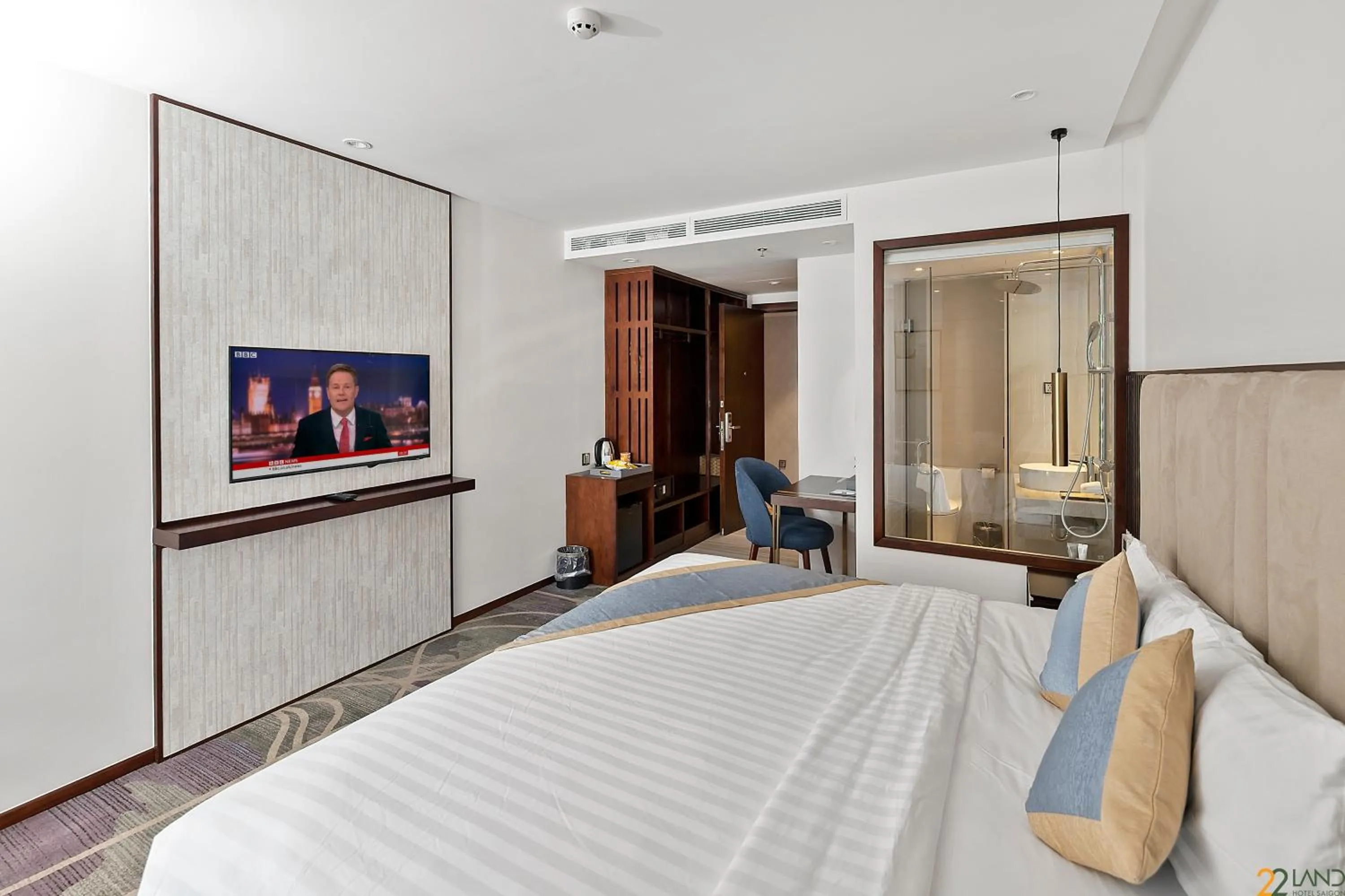 Bed in 22Land Hotel Saigon