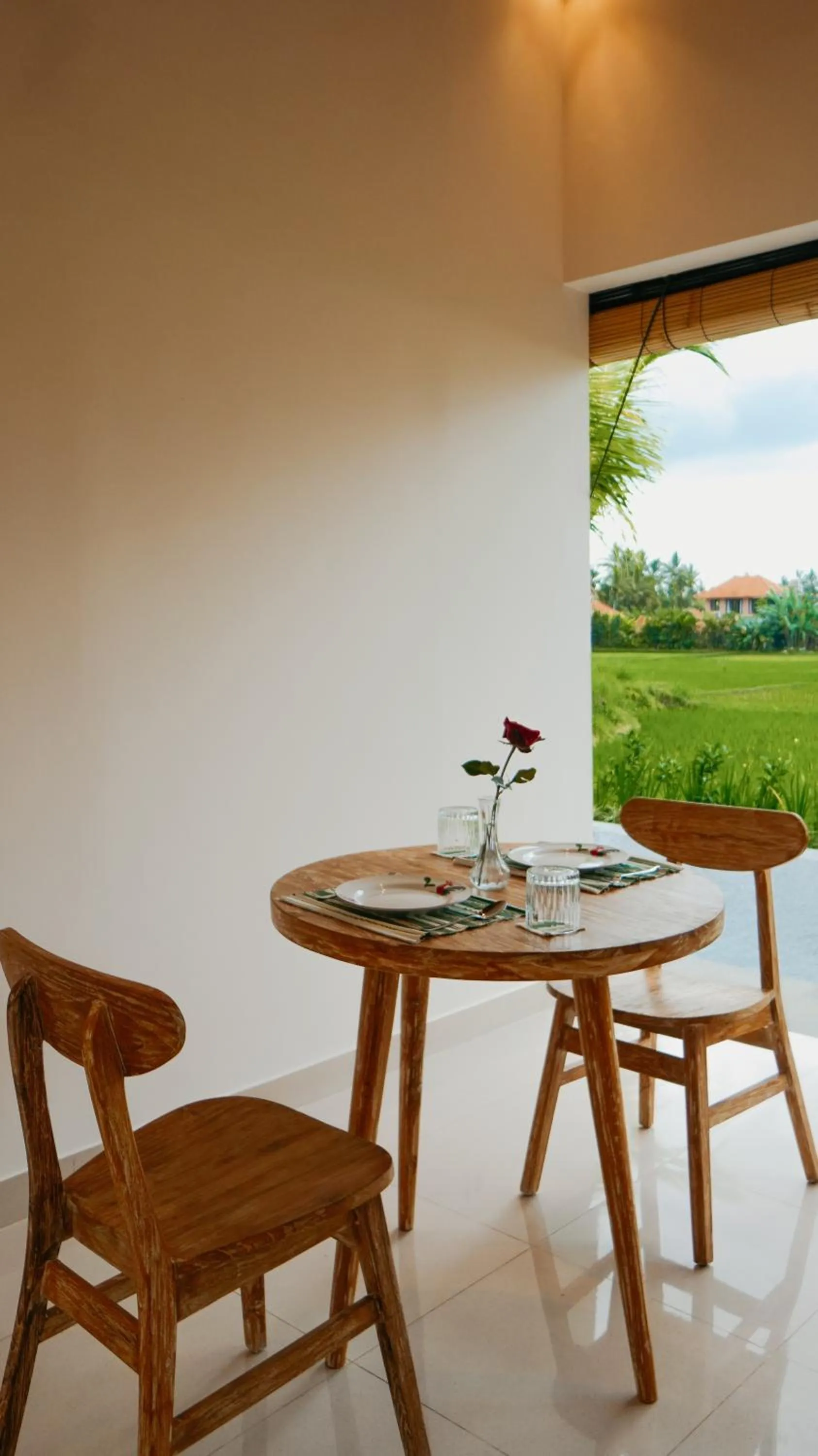 Dining area in Uma Rimbun Villa by Dhananjaya Hospitality