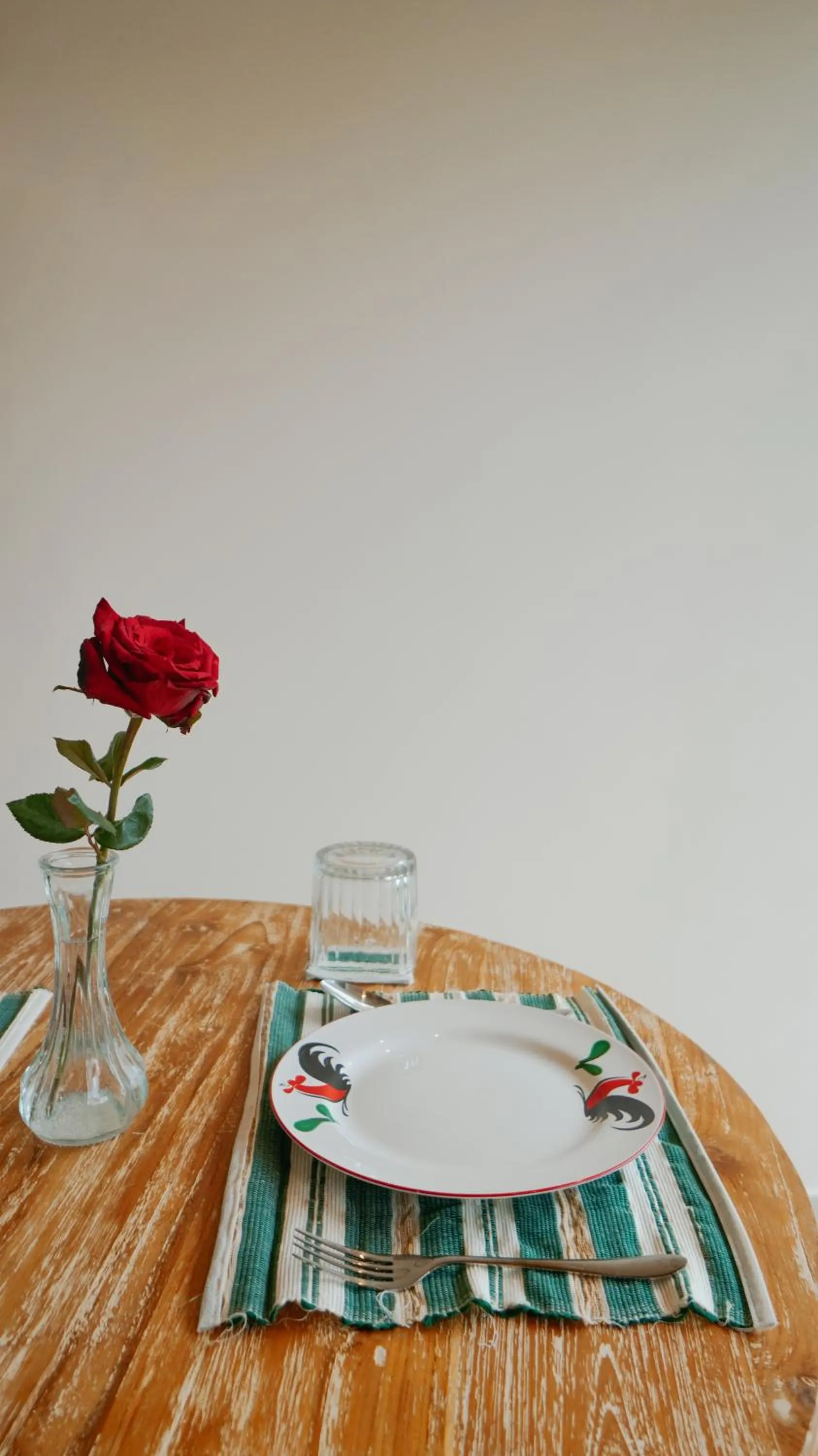 Dining area in Uma Rimbun Villa by Dhananjaya Hospitality