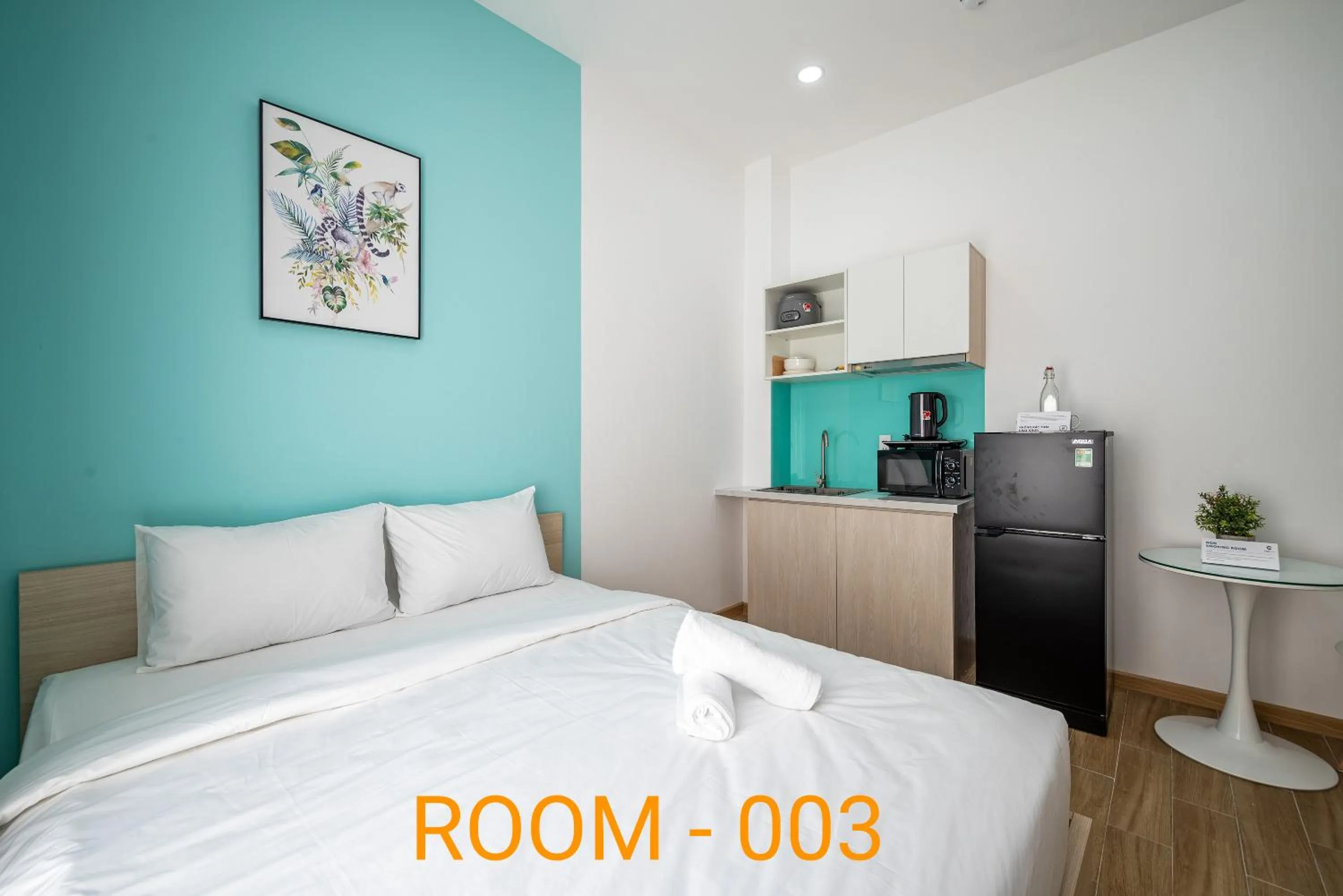 Kitchen or kitchenette, Bed in Cozrum Homes - Selina Residence