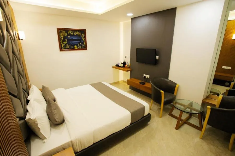 Bed in Hotel The Grand