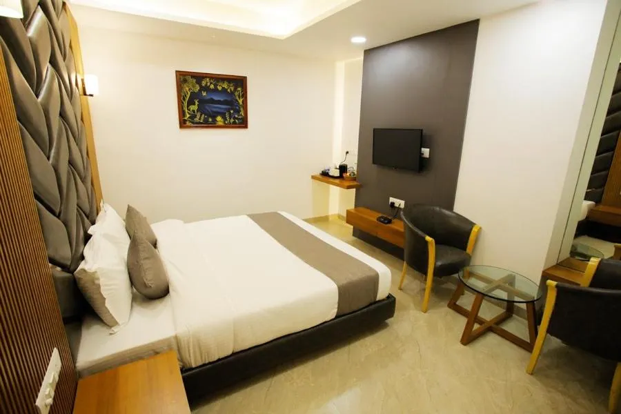 Bedroom, Bed in Hotel The Grand