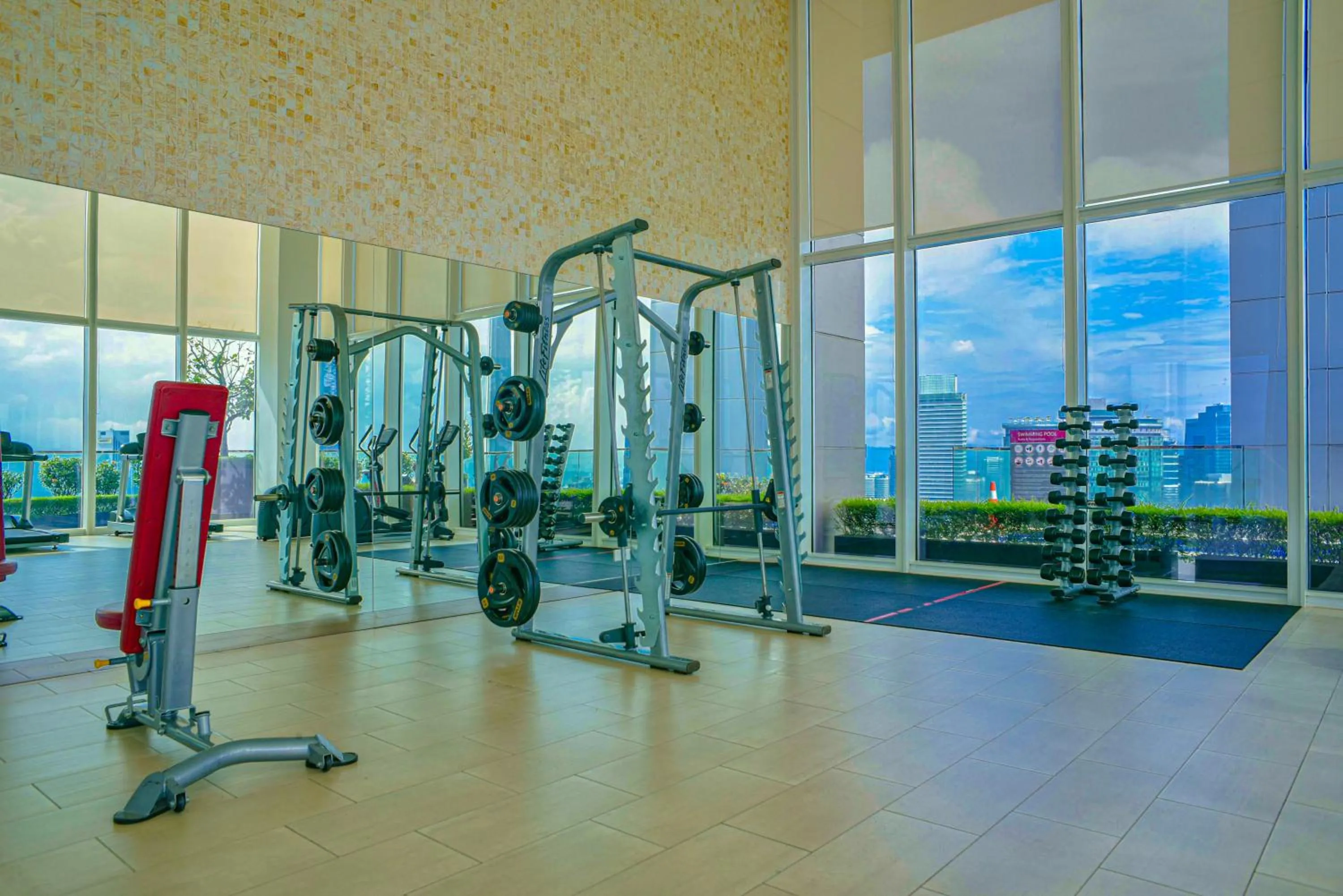 Fitness centre/facilities in SKYWARD SUITES at Platinum KLCC