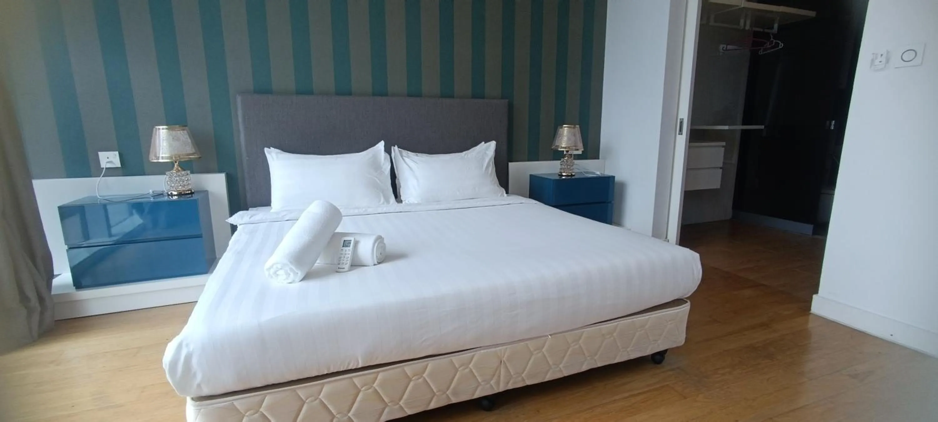 Bed in SKYWARD SUITES at Platinum KLCC