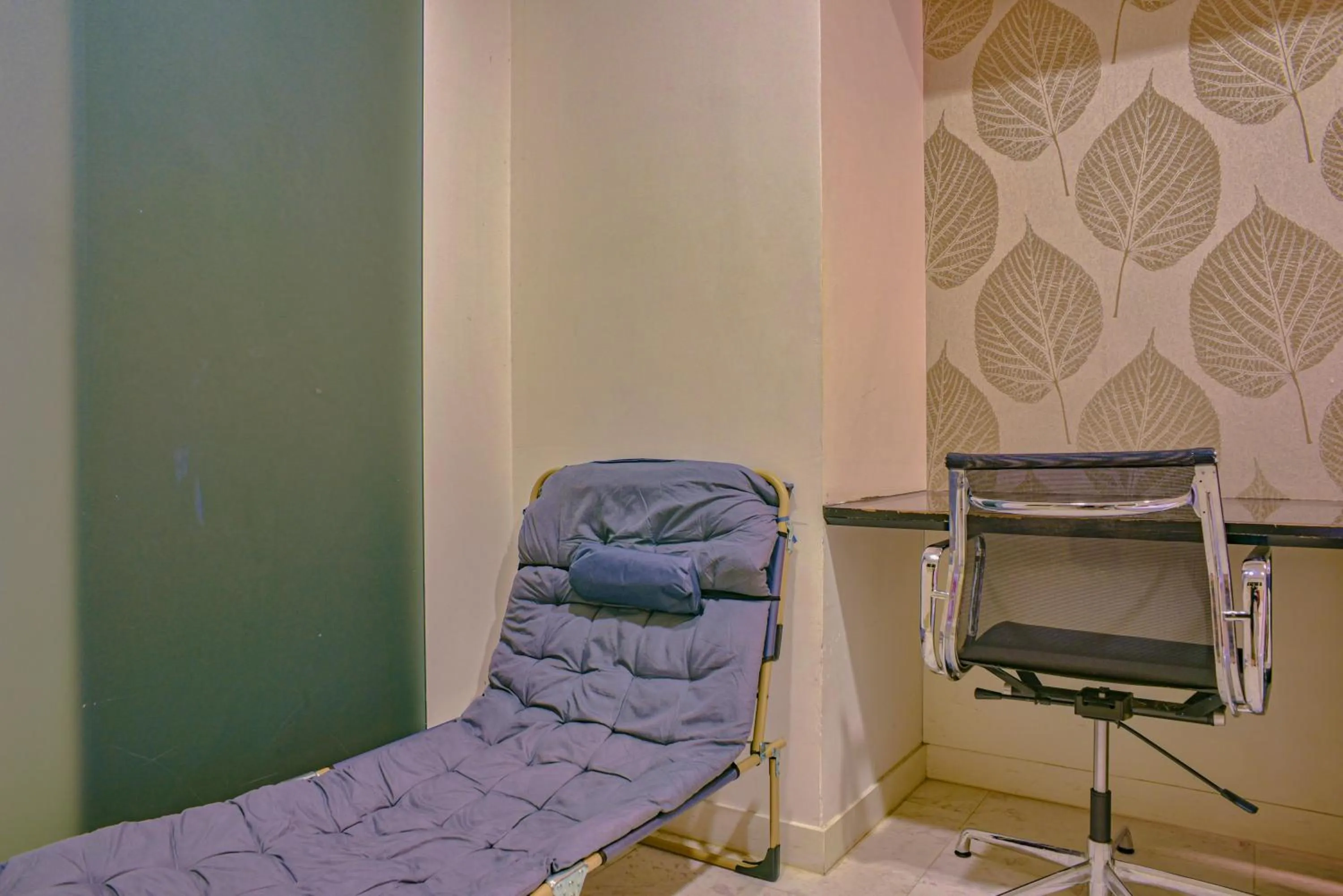 Seating area in SKYWARD SUITES at Platinum KLCC