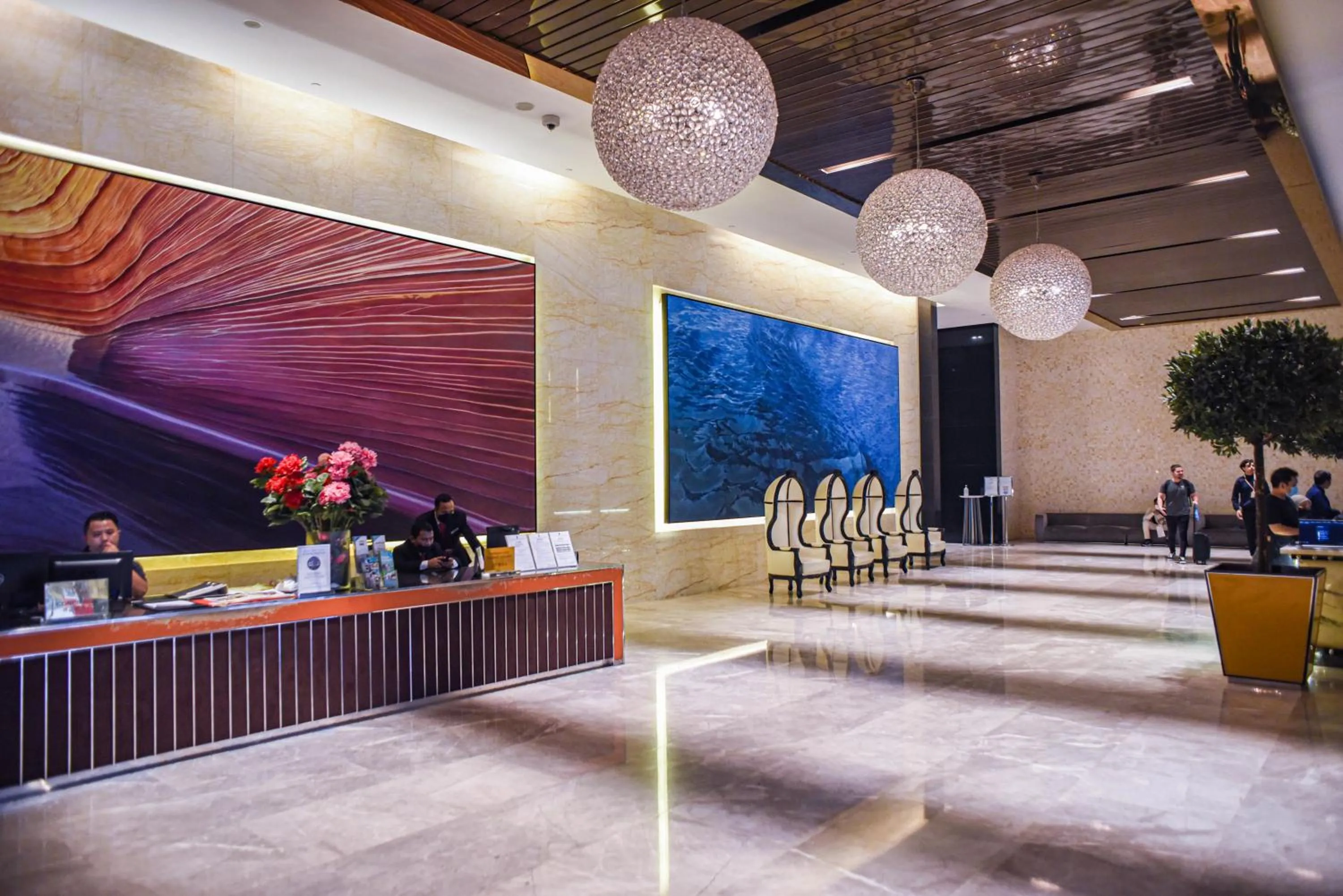 People in SKYWARD SUITES at Platinum KLCC