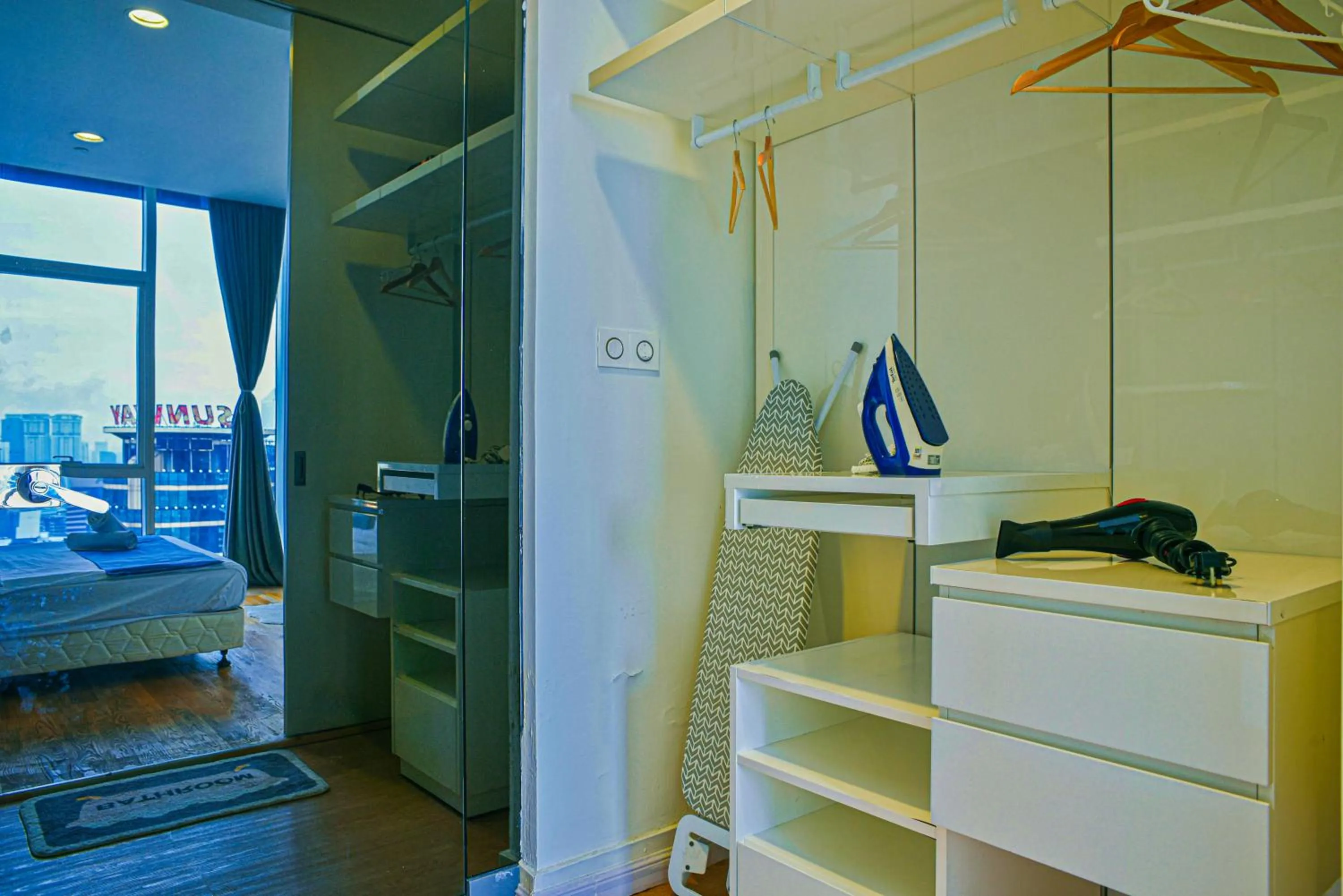 wardrobe, Bed in SKYWARD SUITES at Platinum KLCC