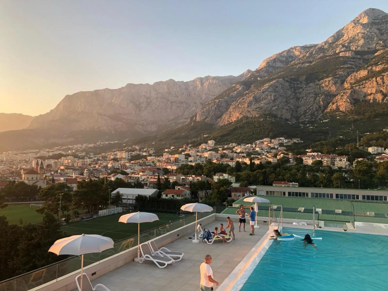 Uzelac Apartment - Pool & Sea View in Makarska
