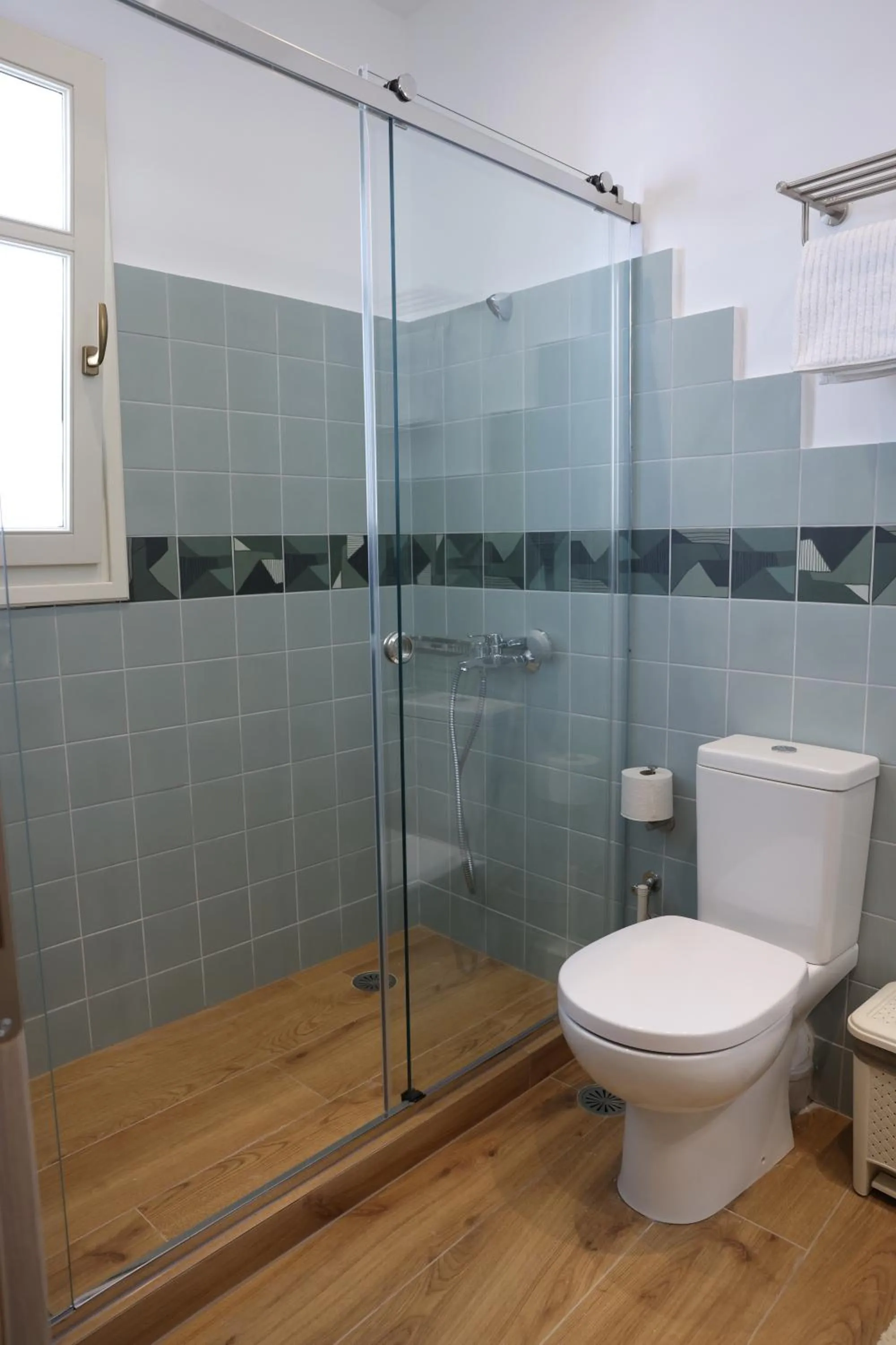 Shower in Lythri Studios