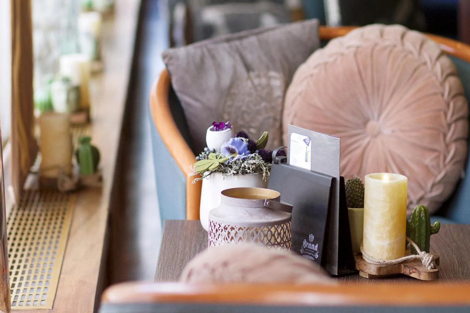 Lounge or bar in Grand Hotel Monopole